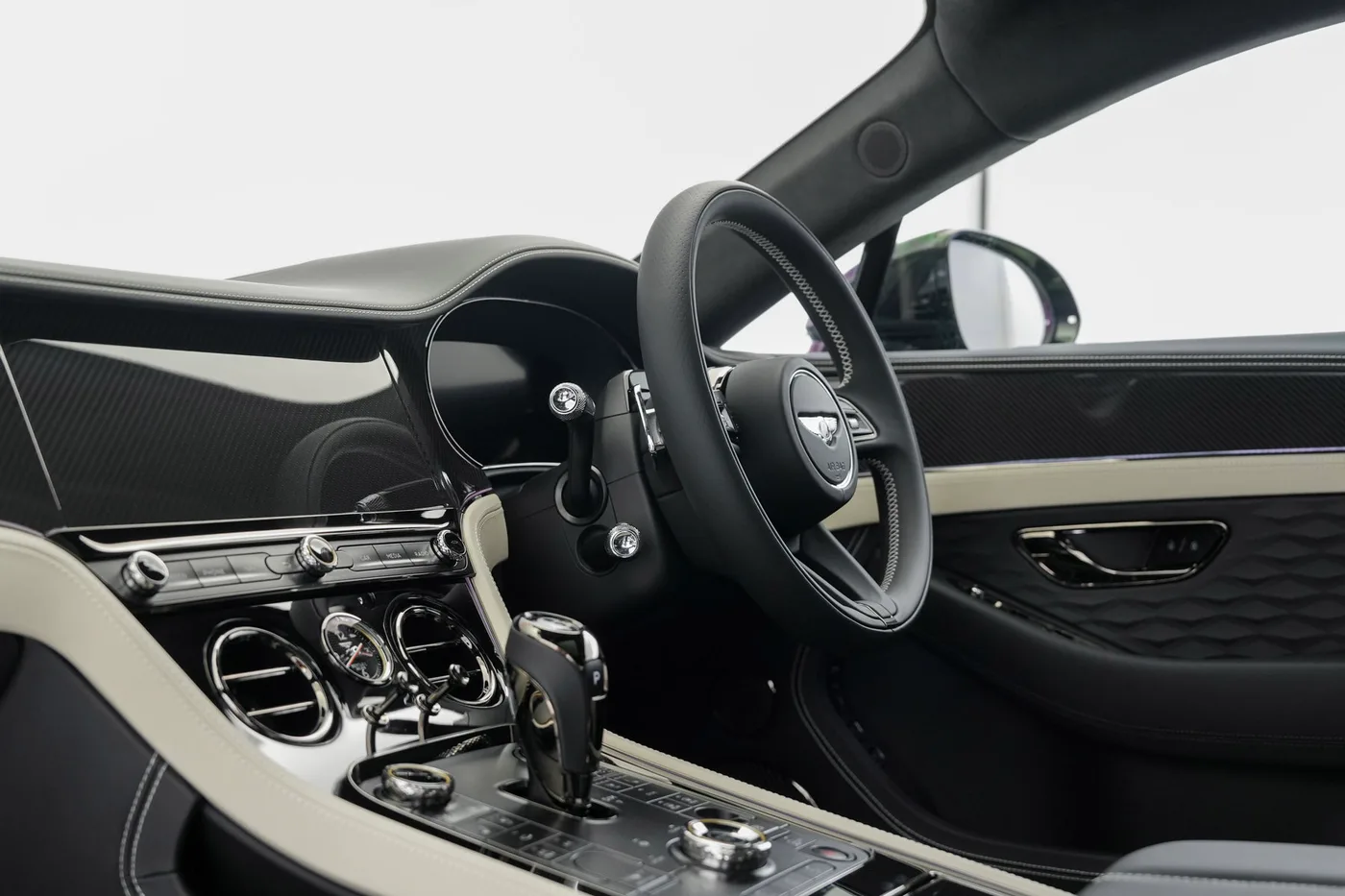 2026 Bentley Continental GT S angeboten von einer Vertragshändlergruppe in Hatfield, Vereinigtes Königreich, Foto 22 von 25