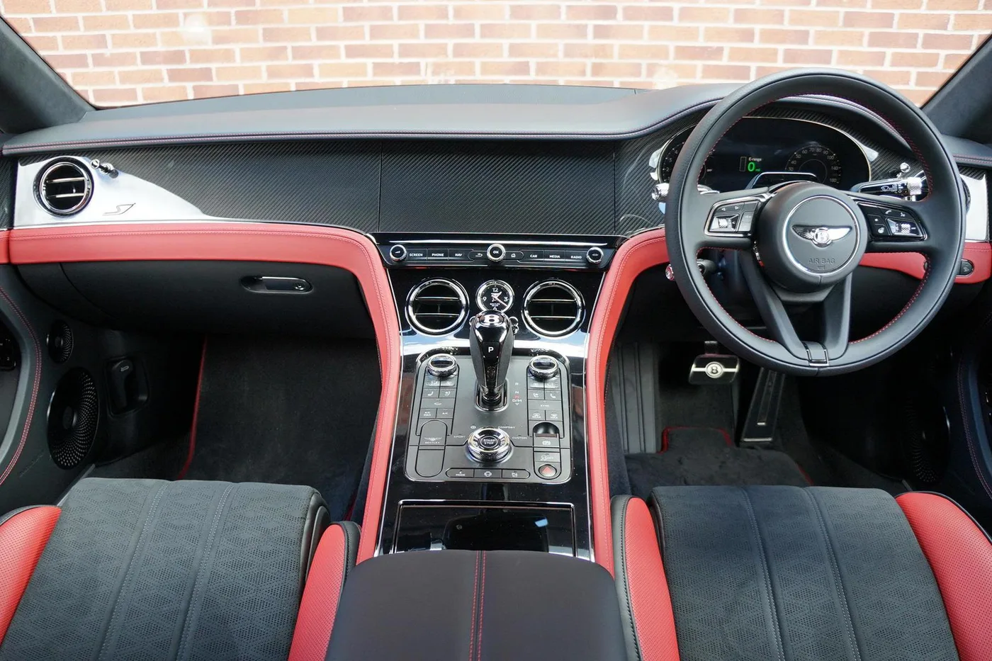 2026 Bentley Continental GT S angeboten von einer Vertragshändlergruppe in Ripley, Vereinigtes Königreich, Foto 4 von 25