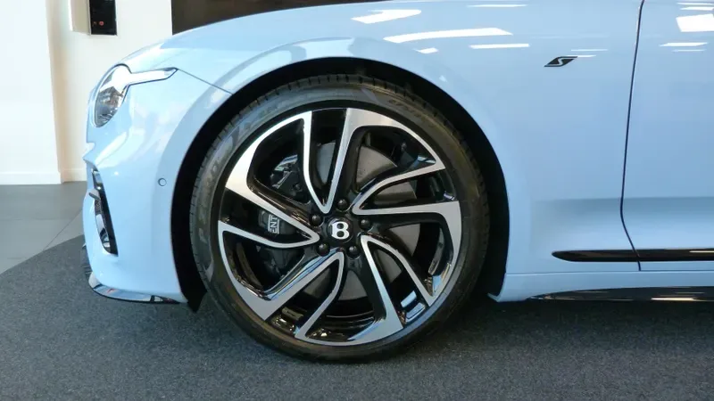 2026 Bentley Continental GT S, 4/28