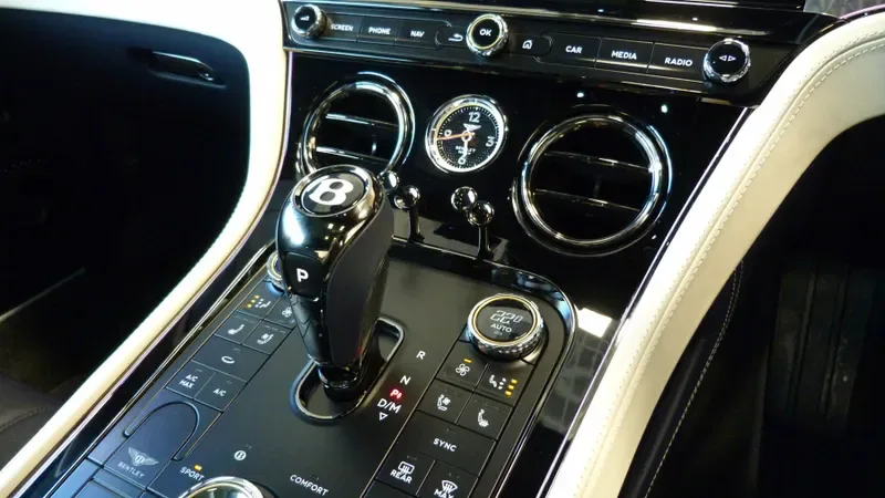2026 Bentley Continental GT S, 26/28