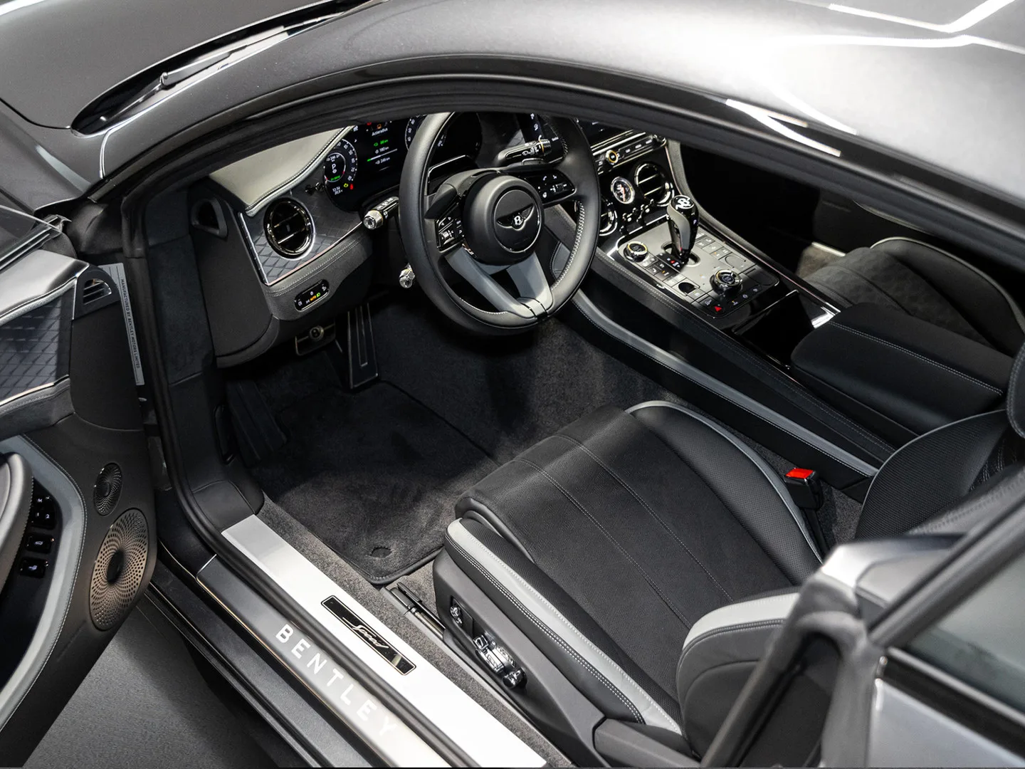 2026 Bentley Continental GT Speed V8 Hybrid, 14/30