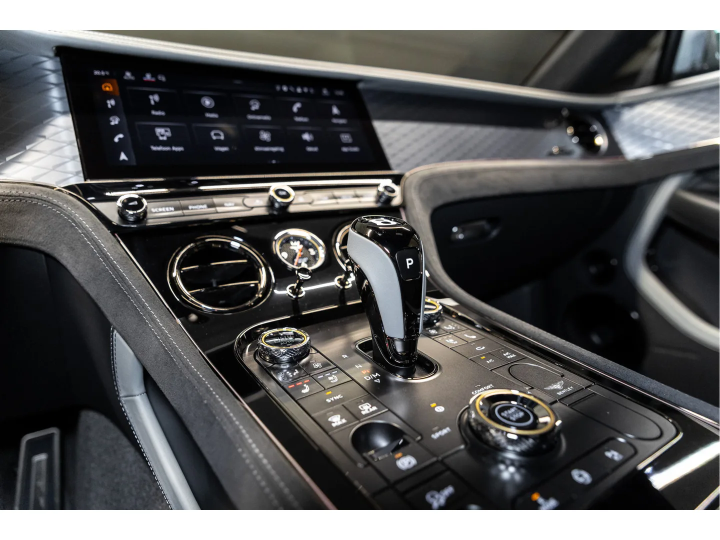 2026 Bentley Continental GT Speed V8 Hybrid, 26/30