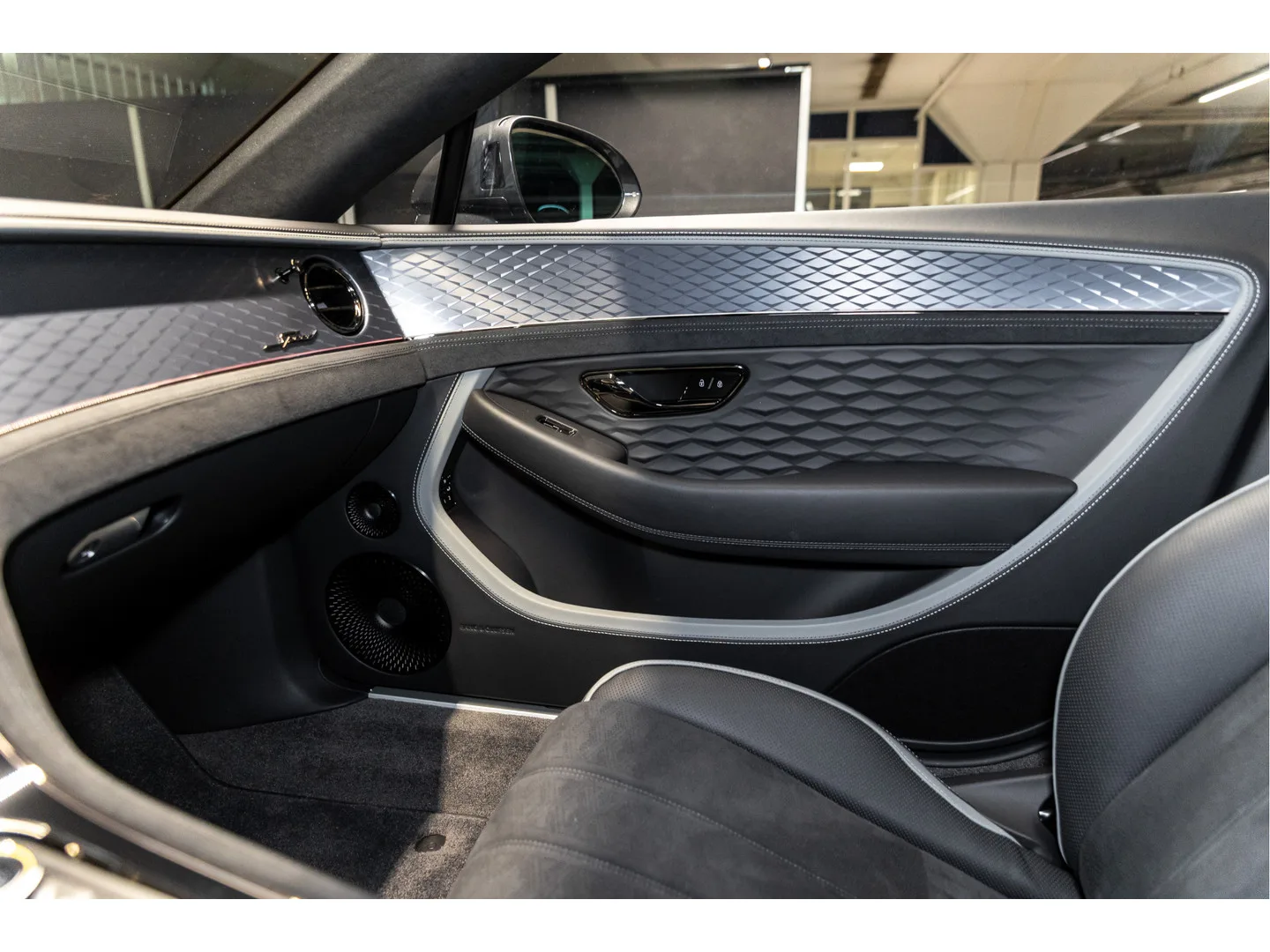 2026 Bentley Continental GT Speed V8 Hybrid, 28/30