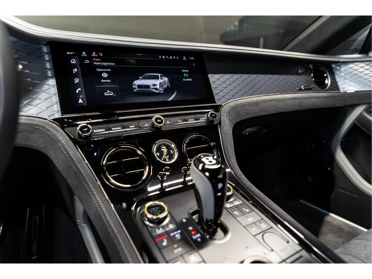 2026 Bentley Continental GT Speed V8 Hybrid, 29/30