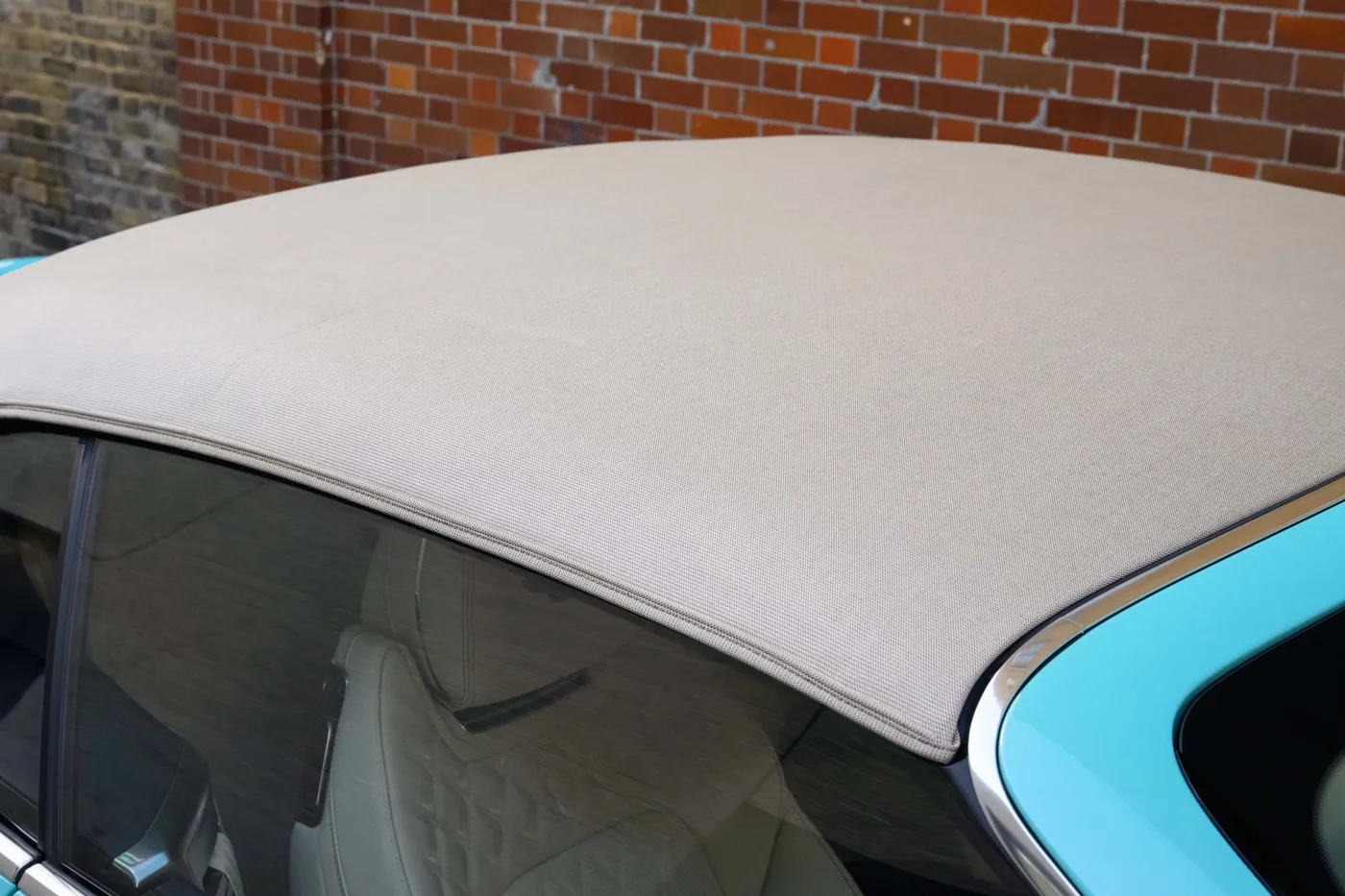 2026 Bentley Continental GTC Azure angeboten von einer Vertragshändlergruppe in London, Vereinigtes Königreich, Foto 12 von 25