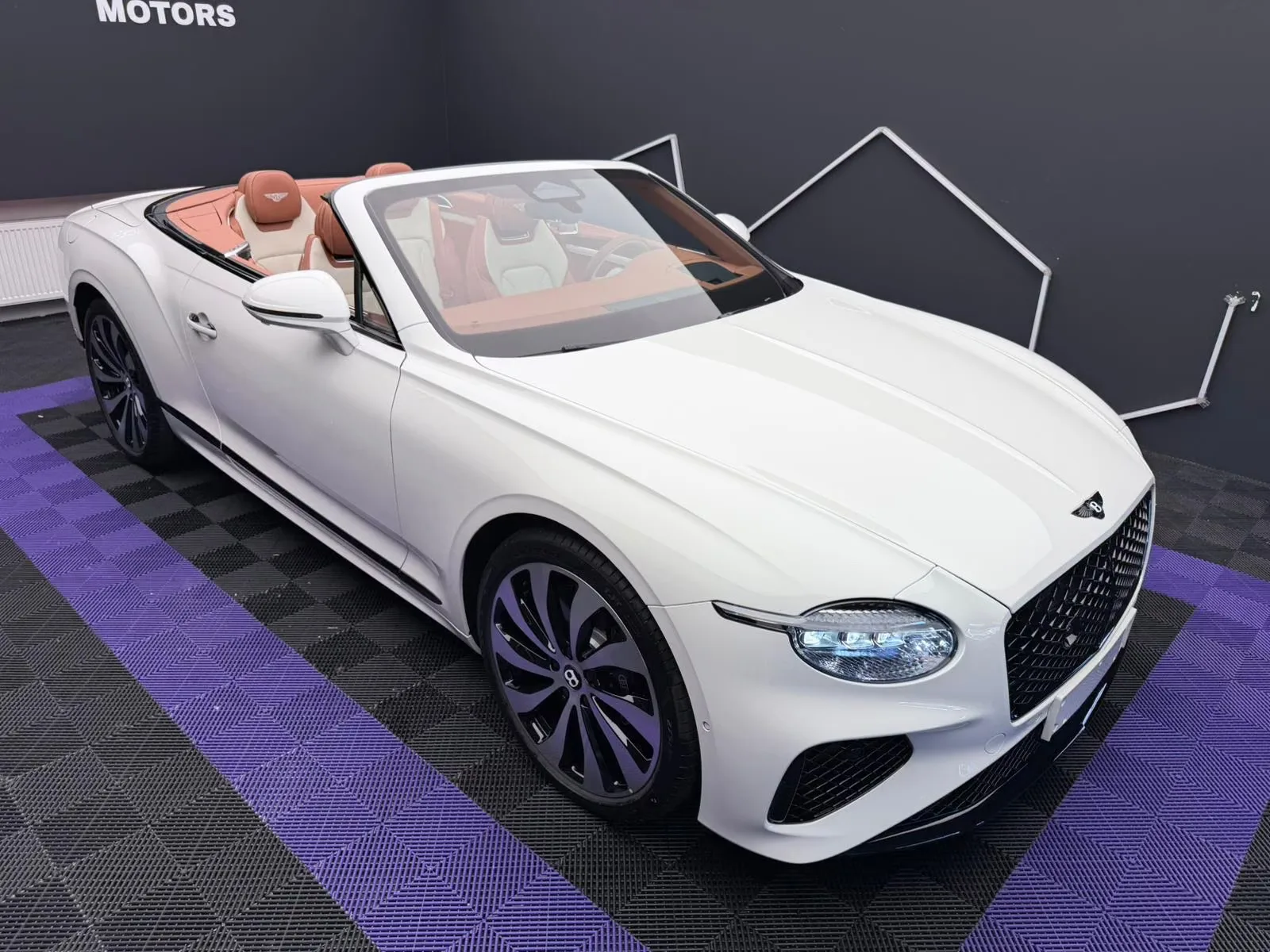 2026 Bentley Continental GTC, 10/29