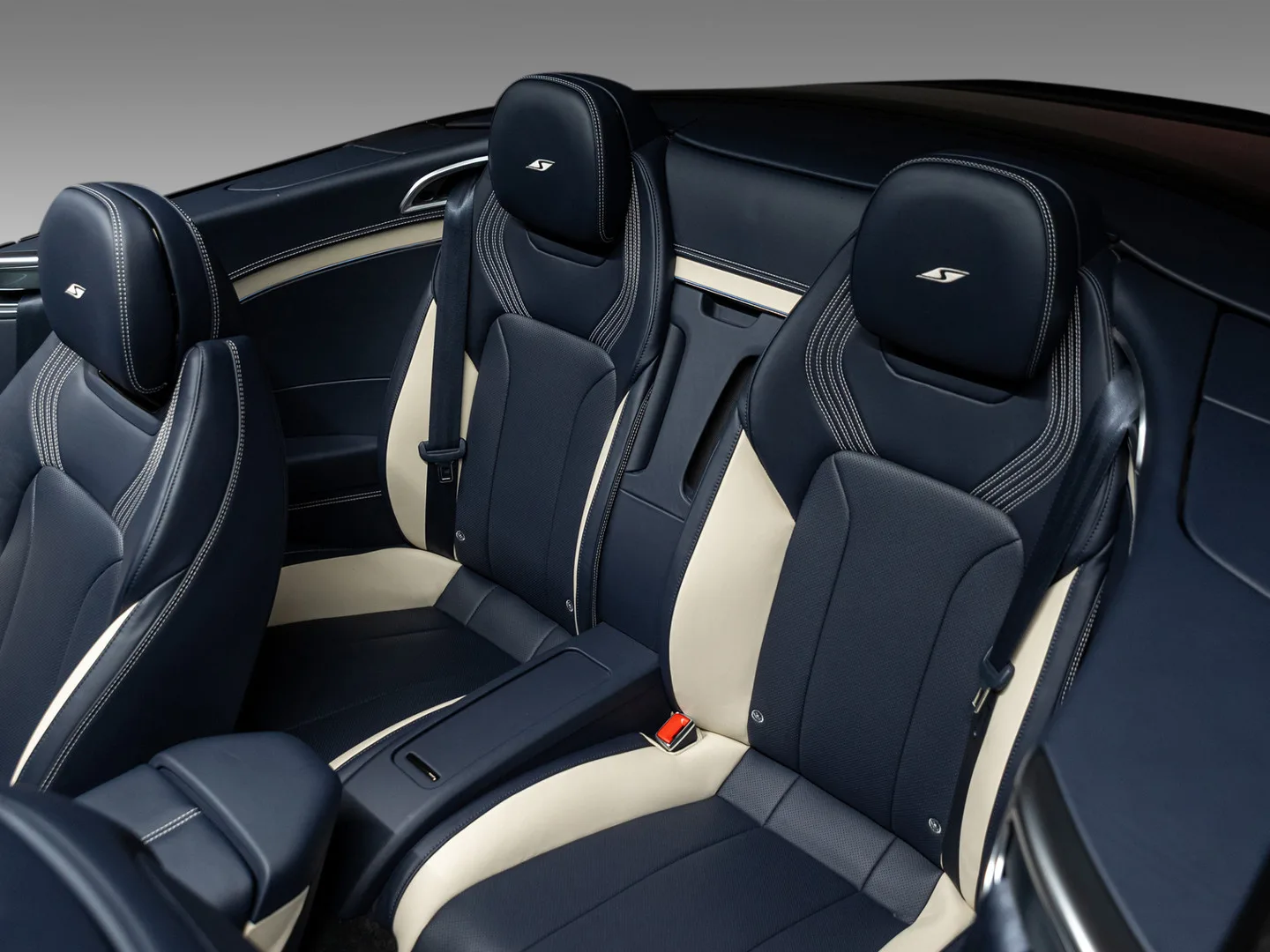 2026 Bentley Continental GTC S V8 Hybrid, 14/30