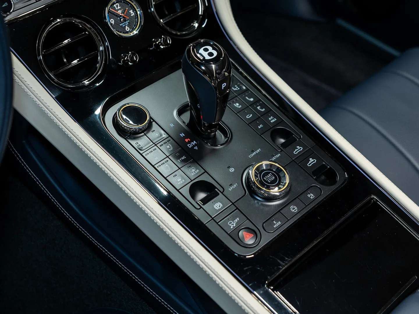 2026 Bentley Continental GTC S V8 Hybrid, 16/30