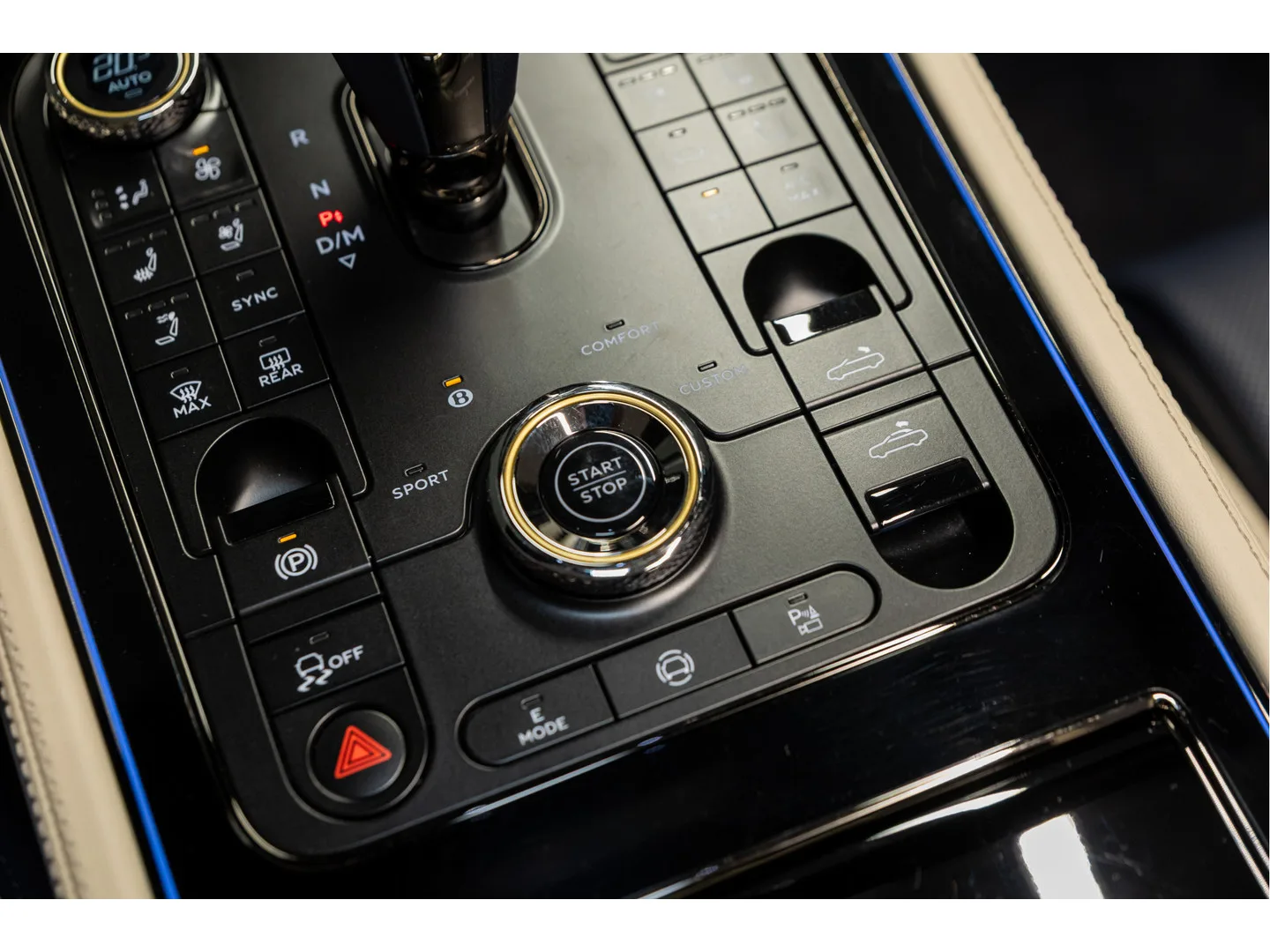 2026 Bentley Continental GTC S V8 Hybrid, 29/30