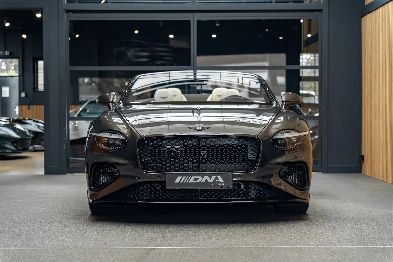 2026 Bentley Continental GTC S, 2/30