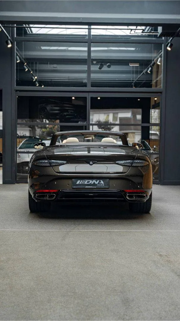 2026 Bentley Continental GTC S, 29/30