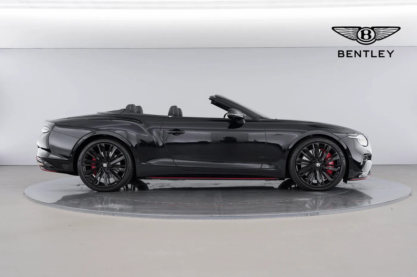 2026 Bentley Continental GTC Speed angeboten von einer Vertragshändlergruppe in Hatfield, Vereinigtes Königreich, Foto 4 von 25