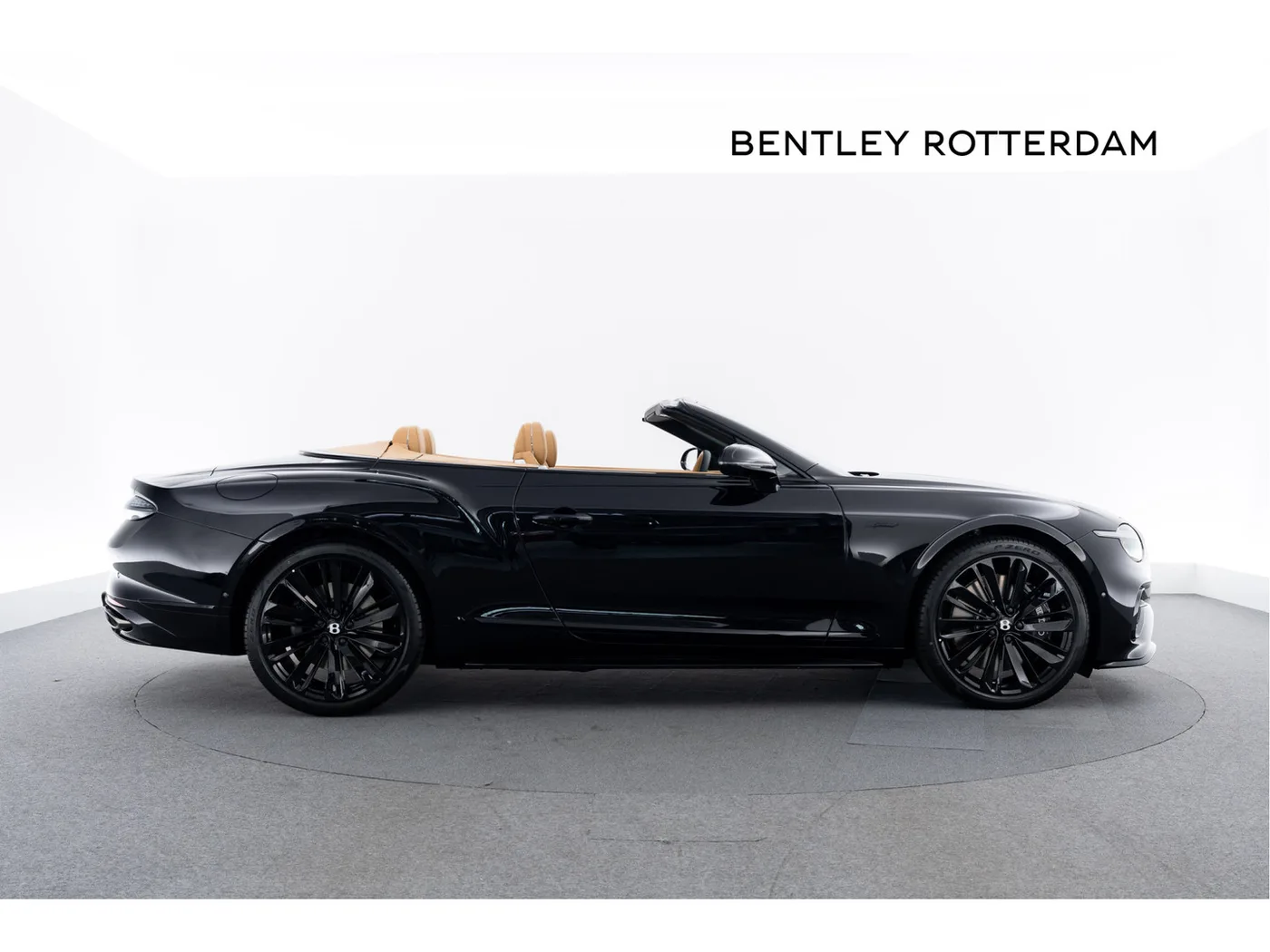 2026 Bentley Continental GTC Speed V8 Hybrid proposée par un concessionnaire agréé Bentley à Rotterdam, Pays-Bas, photo 2 sur 15
