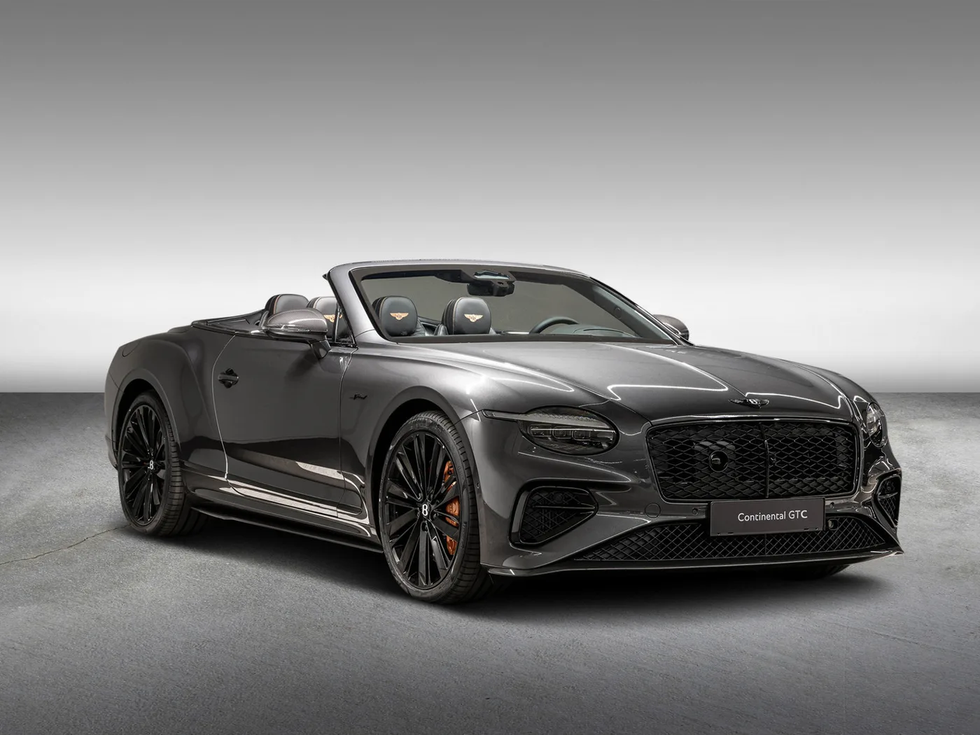2026 Bentley Continental GTC Speed V8 Hybrid proposée par un concessionnaire agréé Bentley à Leusden, Pays-Bas, photo 3 sur 15