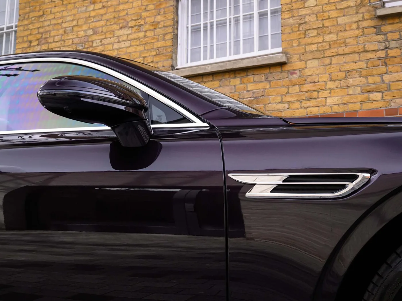 2026 Bentley Flying Spur Azure angeboten von einer Vertragshändlergruppe in London, Vereinigtes Königreich, Foto 12 von 25