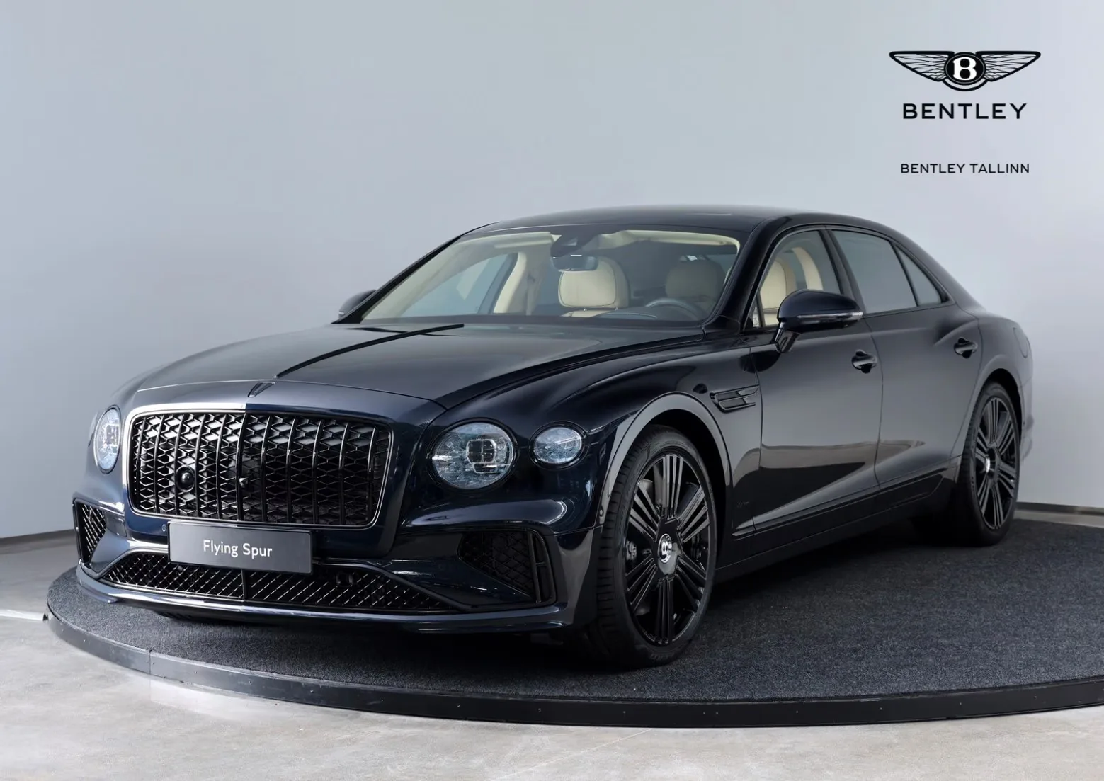 2026 Bentley Flying Spur Azure angeboten von einem Fachhändler in Tallinn, Estland, Hauptfoto