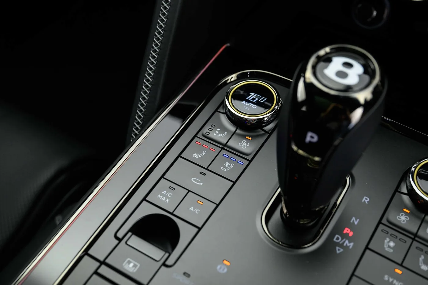2026 Bentley Flying Spur offered by a franchised dealer group in Hatfield, United Kingdom, photo 25 of 25
