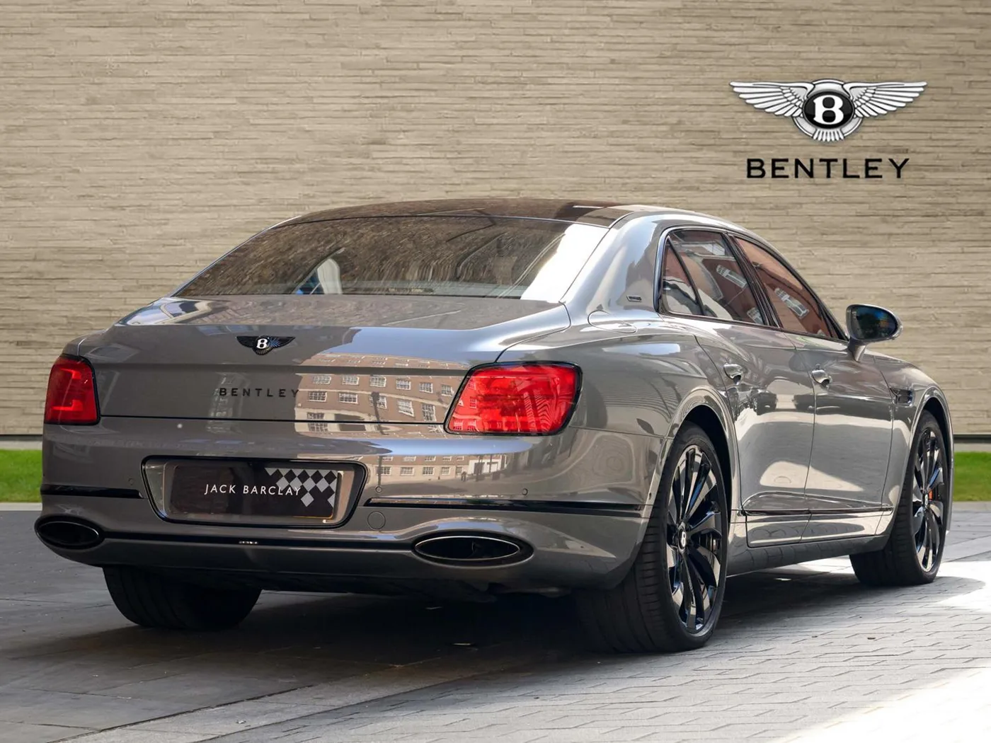 2026 Bentley Flying Spur offered by a franchised dealer group in London, United Kingdom, photo 3 of 25