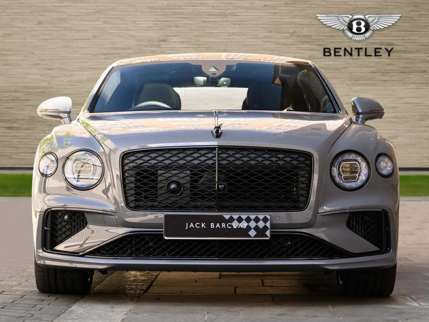 2026 Bentley Flying Spur offered by a franchised dealer group in London, United Kingdom, photo 9 of 25