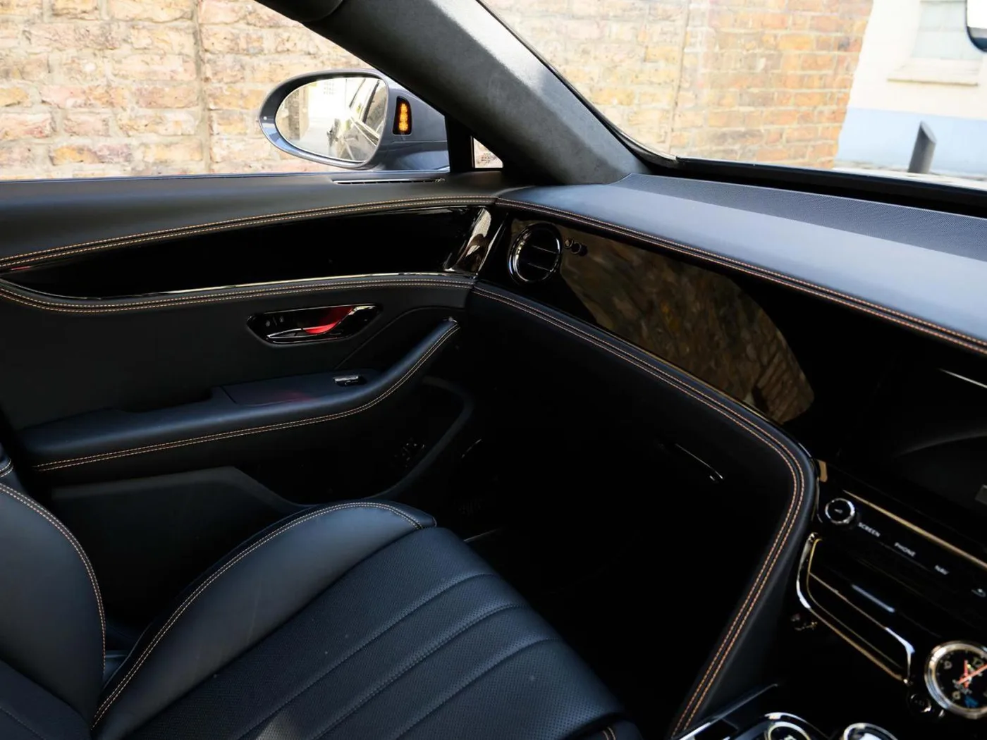 2026 Bentley Flying Spur offered by a franchised dealer group in London, United Kingdom, photo 20 of 25