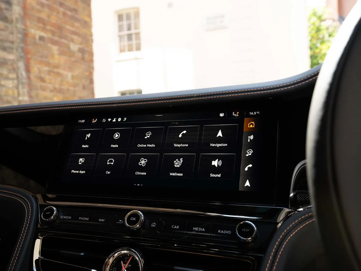2026 Bentley Flying Spur offered by a franchised dealer group in London, United Kingdom, photo 25 of 25