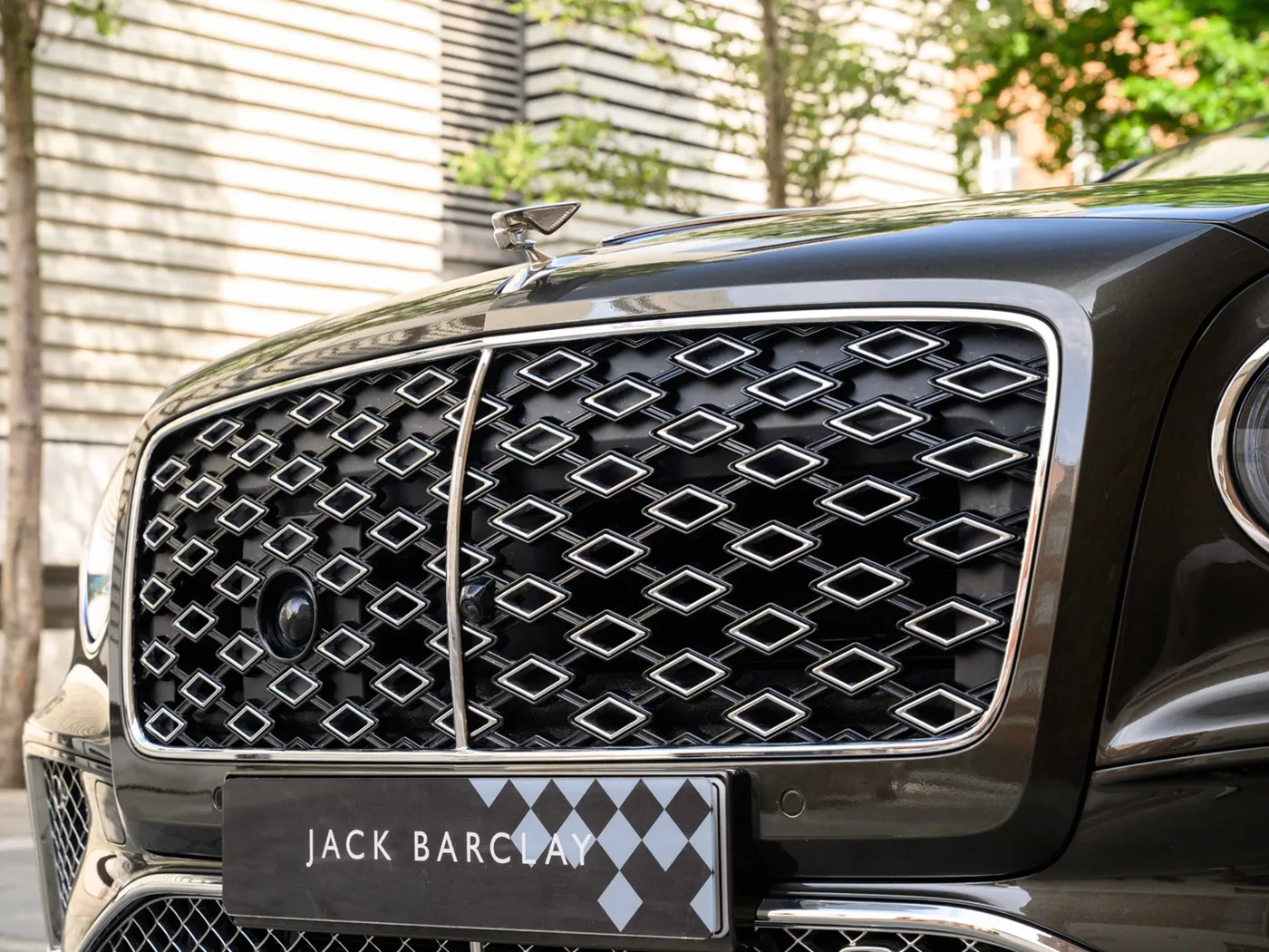 2026 Bentley Flying Spur Mulliner proposée par un groupe de concessions agréées à London, Royaume-Uni, photo 12 sur 25