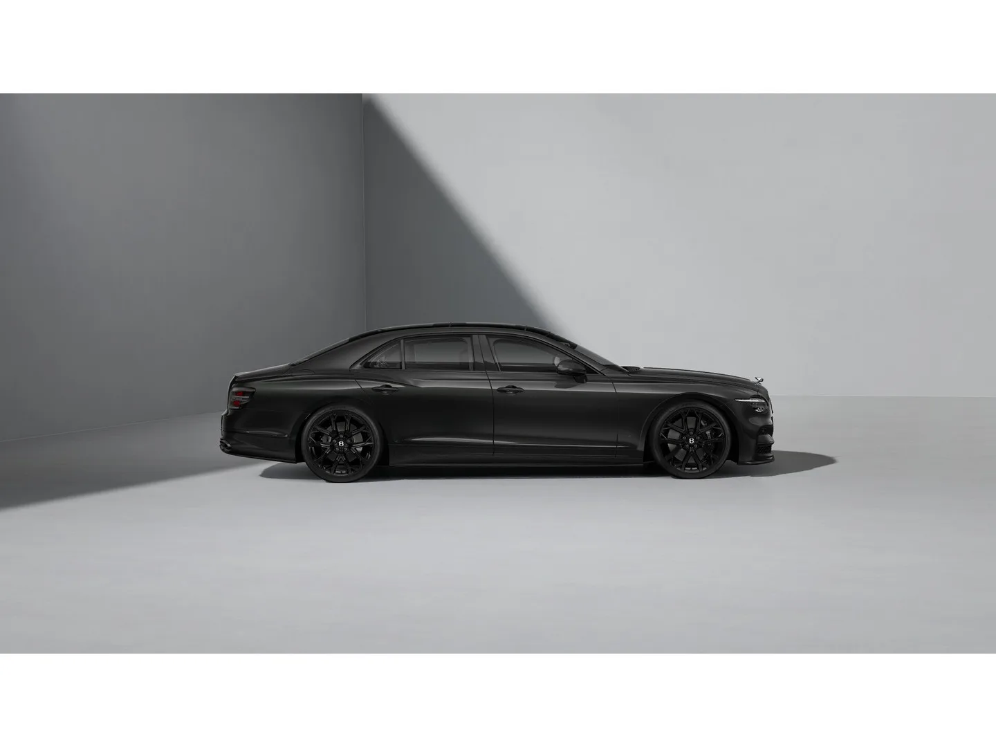 2026 Bentley Flying Spur S V8 Hybrid, 2/10