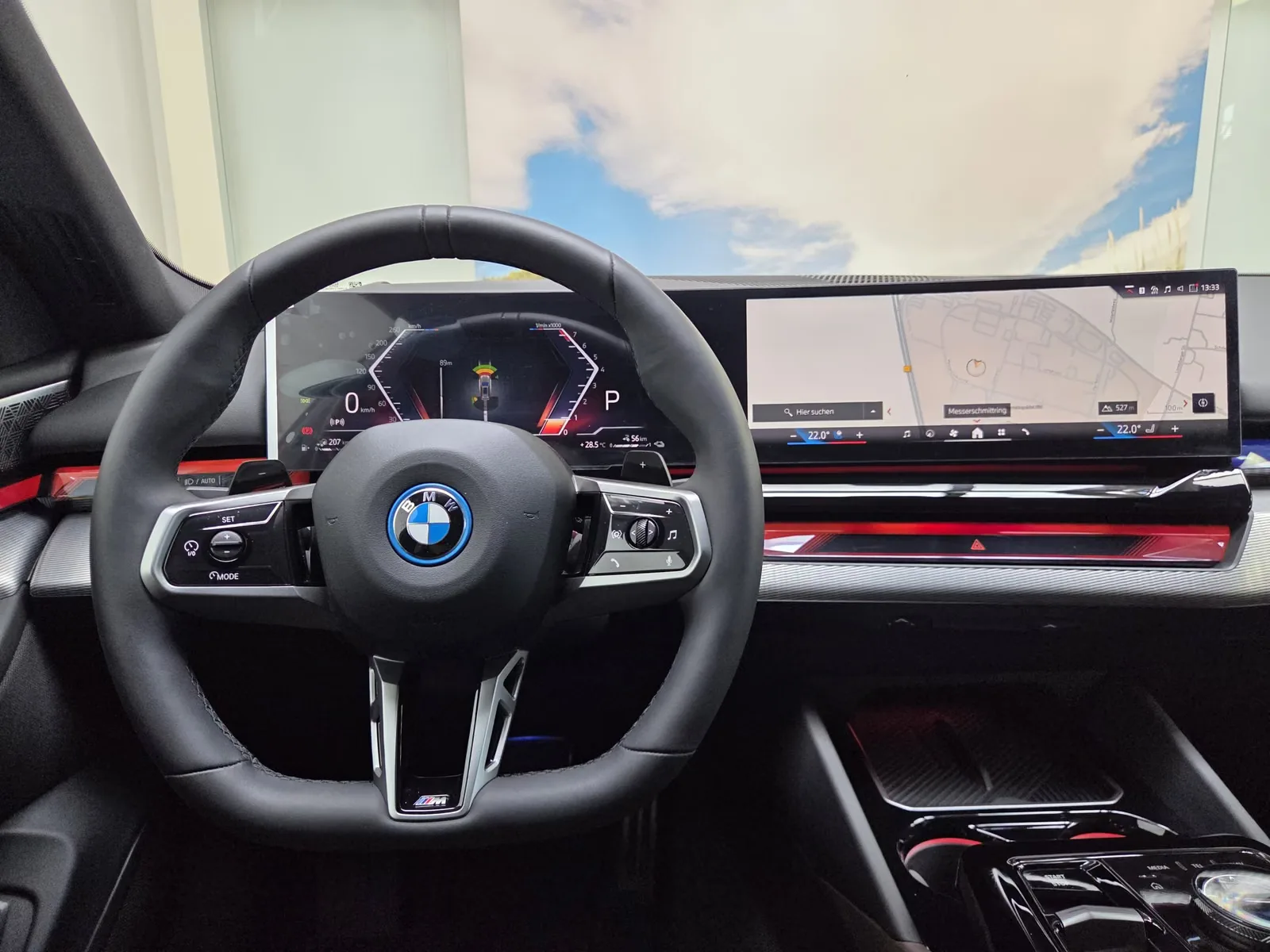 2026 BMW 550e Touring, 9/30