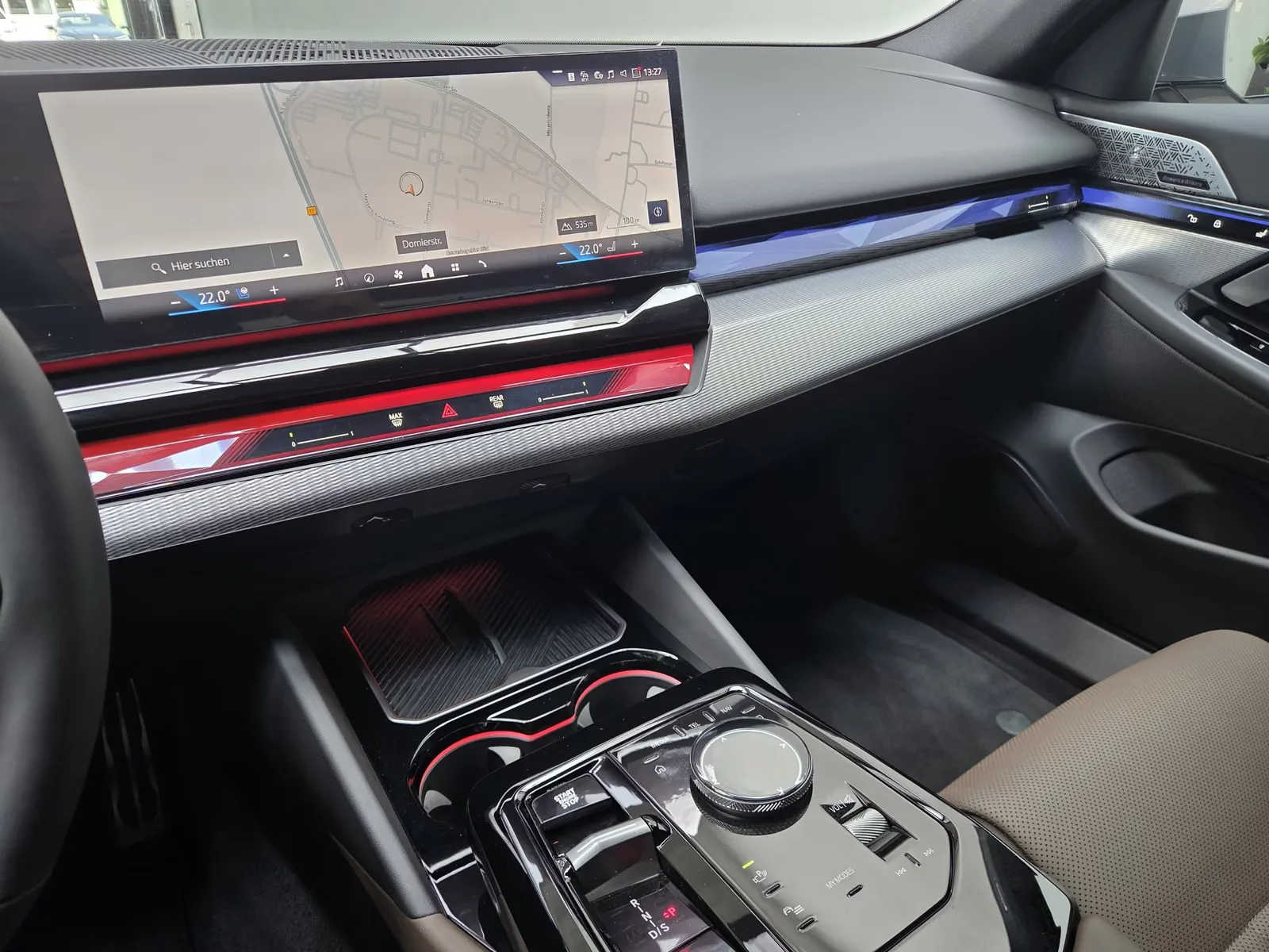 2026 BMW 550e Touring, 10/30