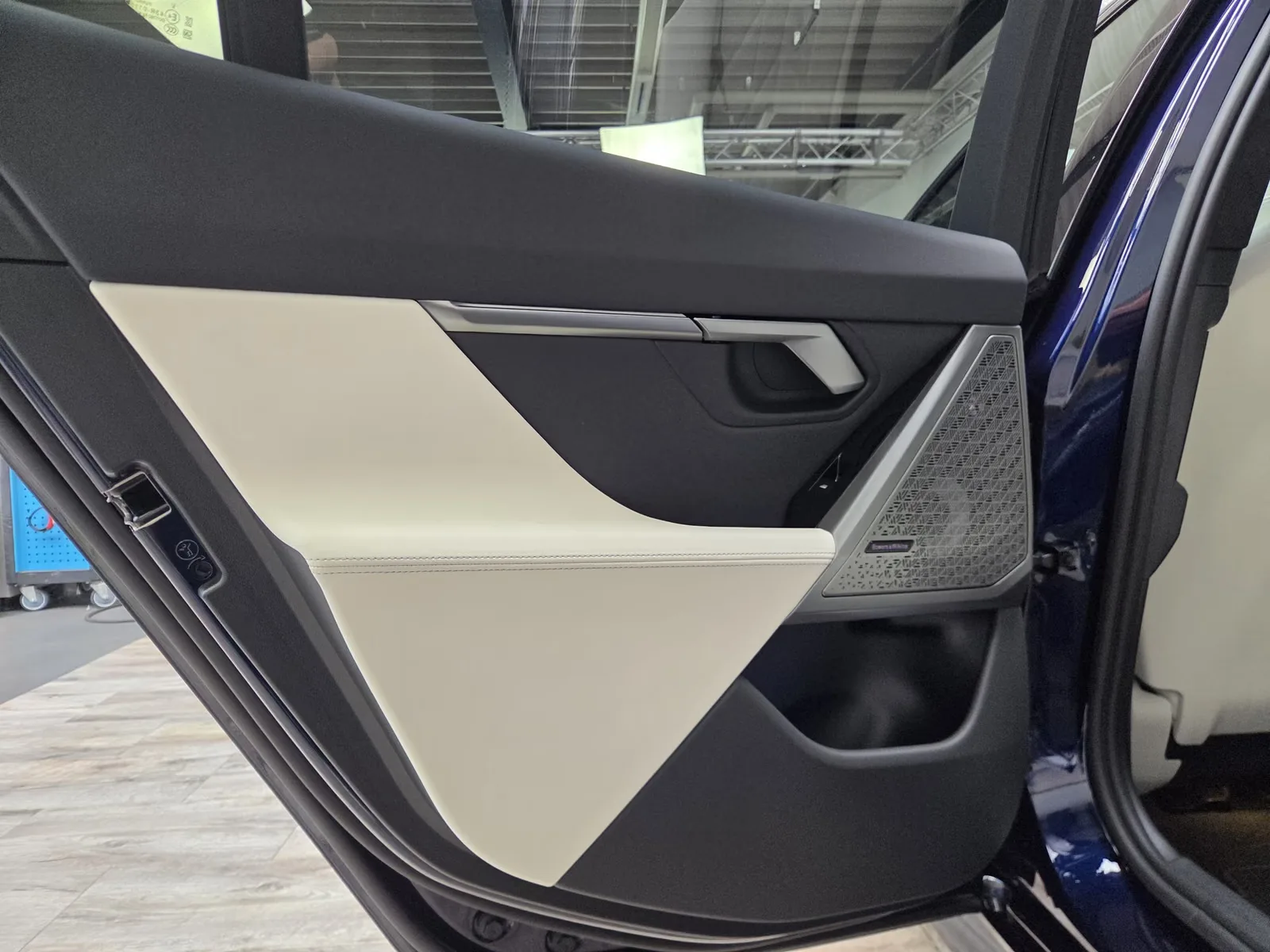 2026 BMW 550e Touring, 20/30