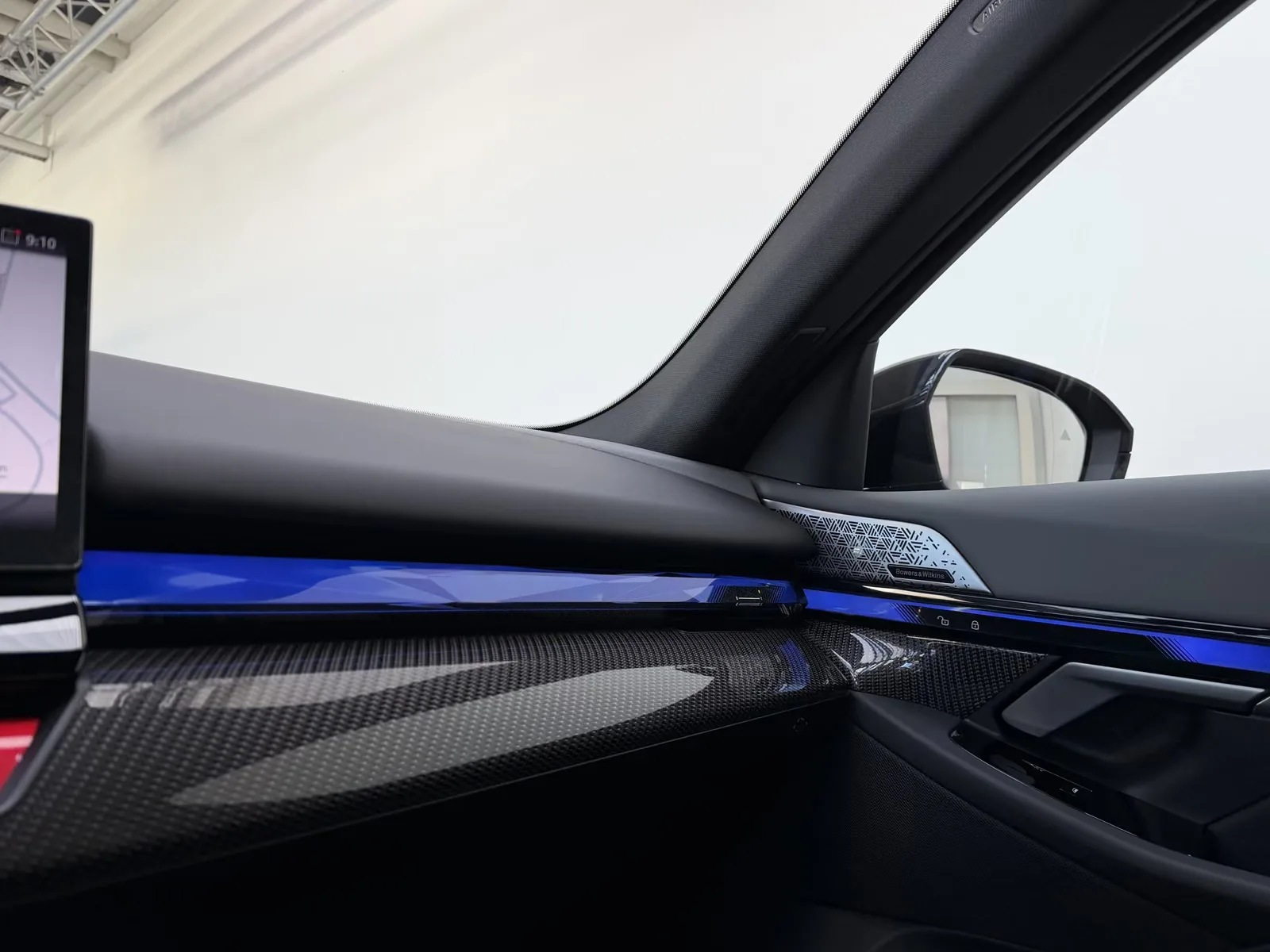 2026 BMW 550e M Sport Pro, 10/30