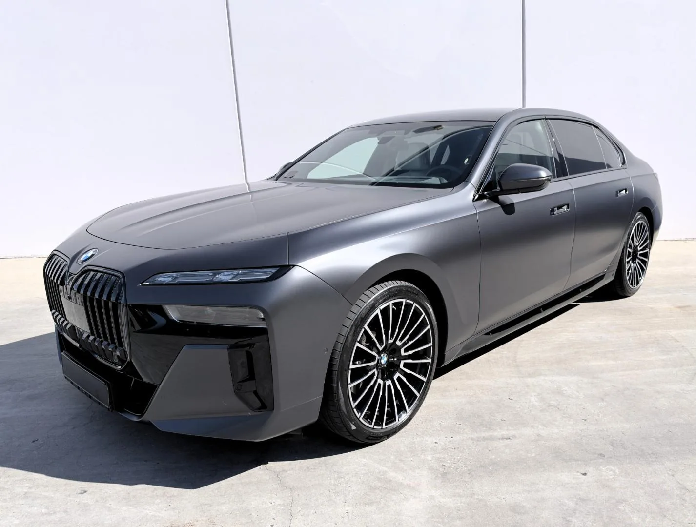 2026 BMW 740d xDrive M Sport Pro angeboten von einem Fachhändler in Nordhausen, Deutschland, Hauptfoto