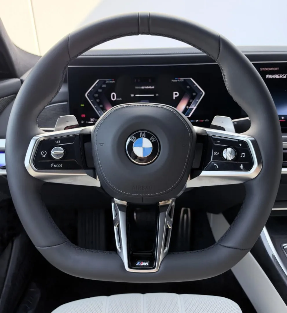 2026 BMW 740d xDrive M Sport Pro, 11/30