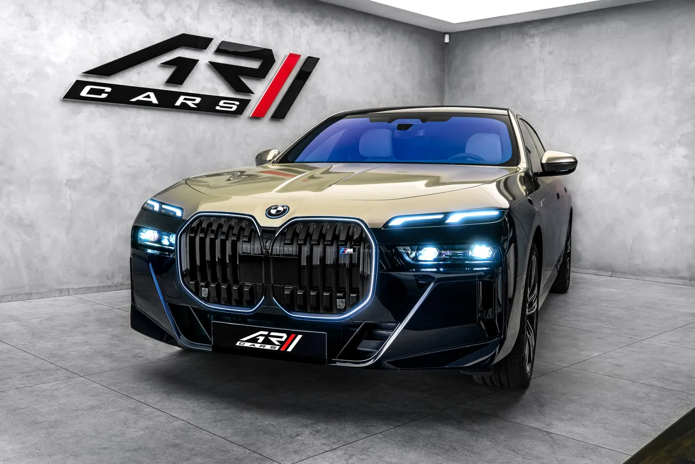 2026 BMW i7 xDrive60 M Sport, Individual proposée par un concessionnaire spécialisé à Ostrava, Tchéquie, photo 3 sur 15