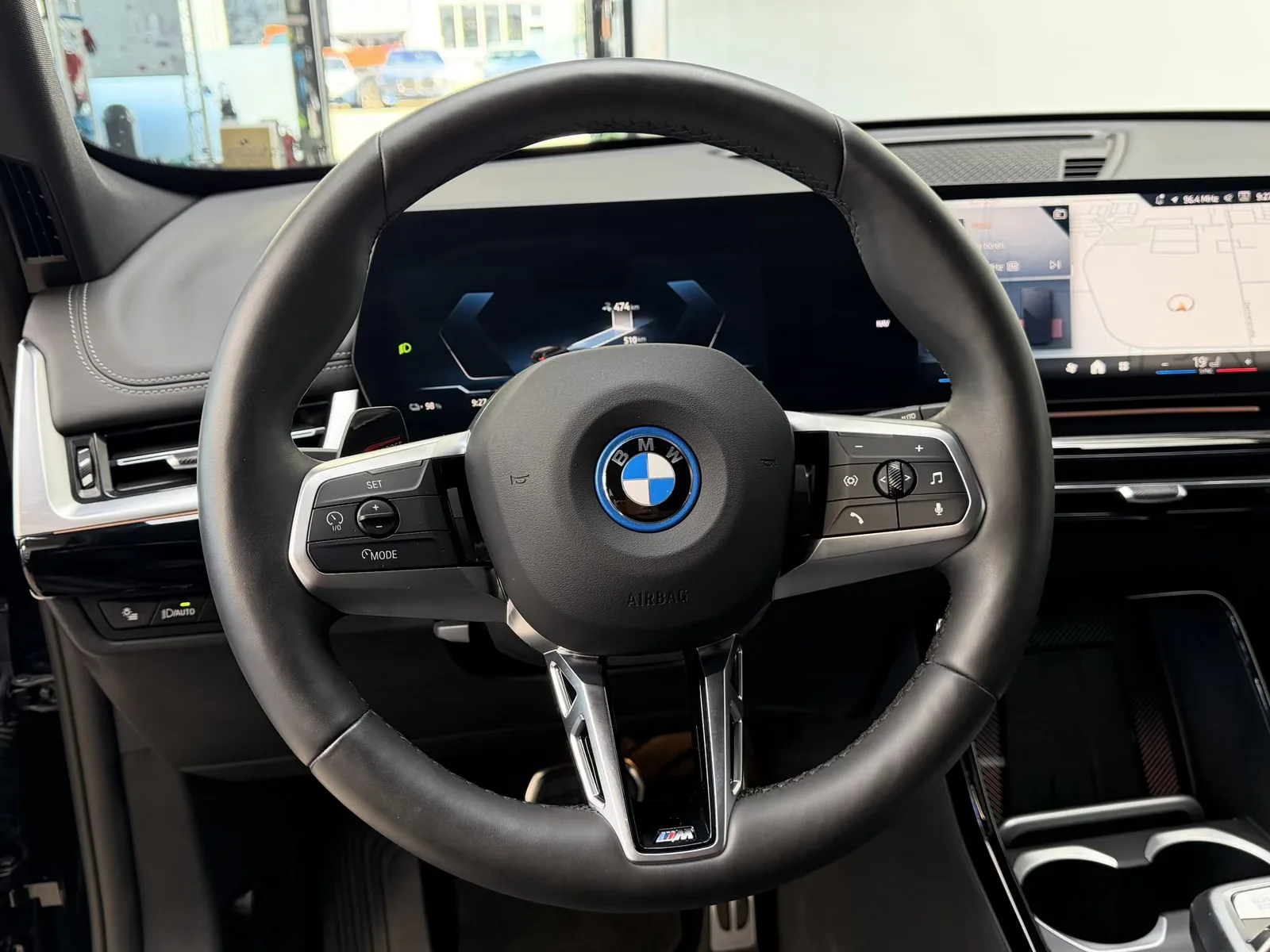 2026 BMW iX1 eDrive20 M Sport Pro, 8/30