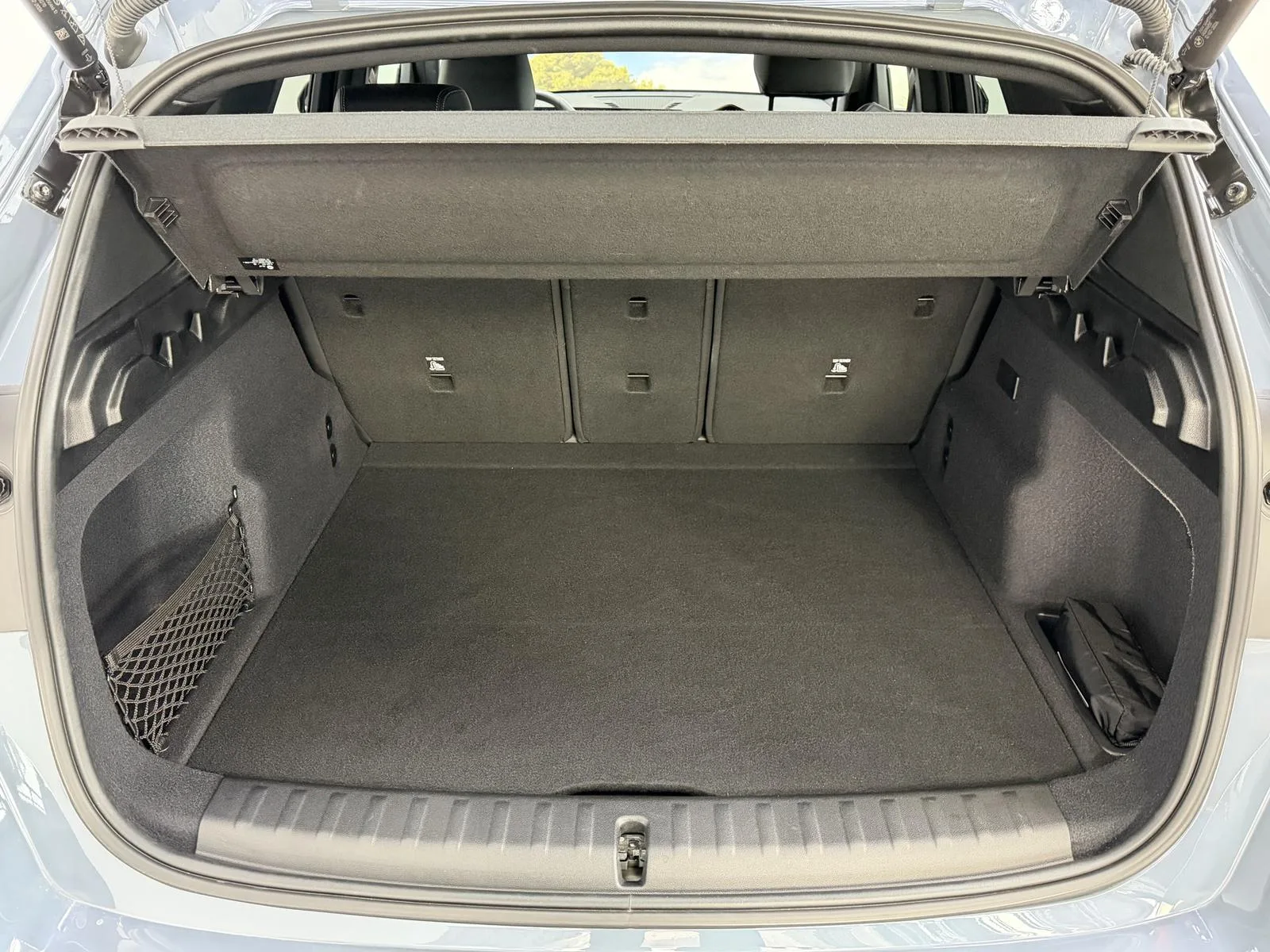 2026 BMW iX1 eDrive20 M Sport Pro, 20/30