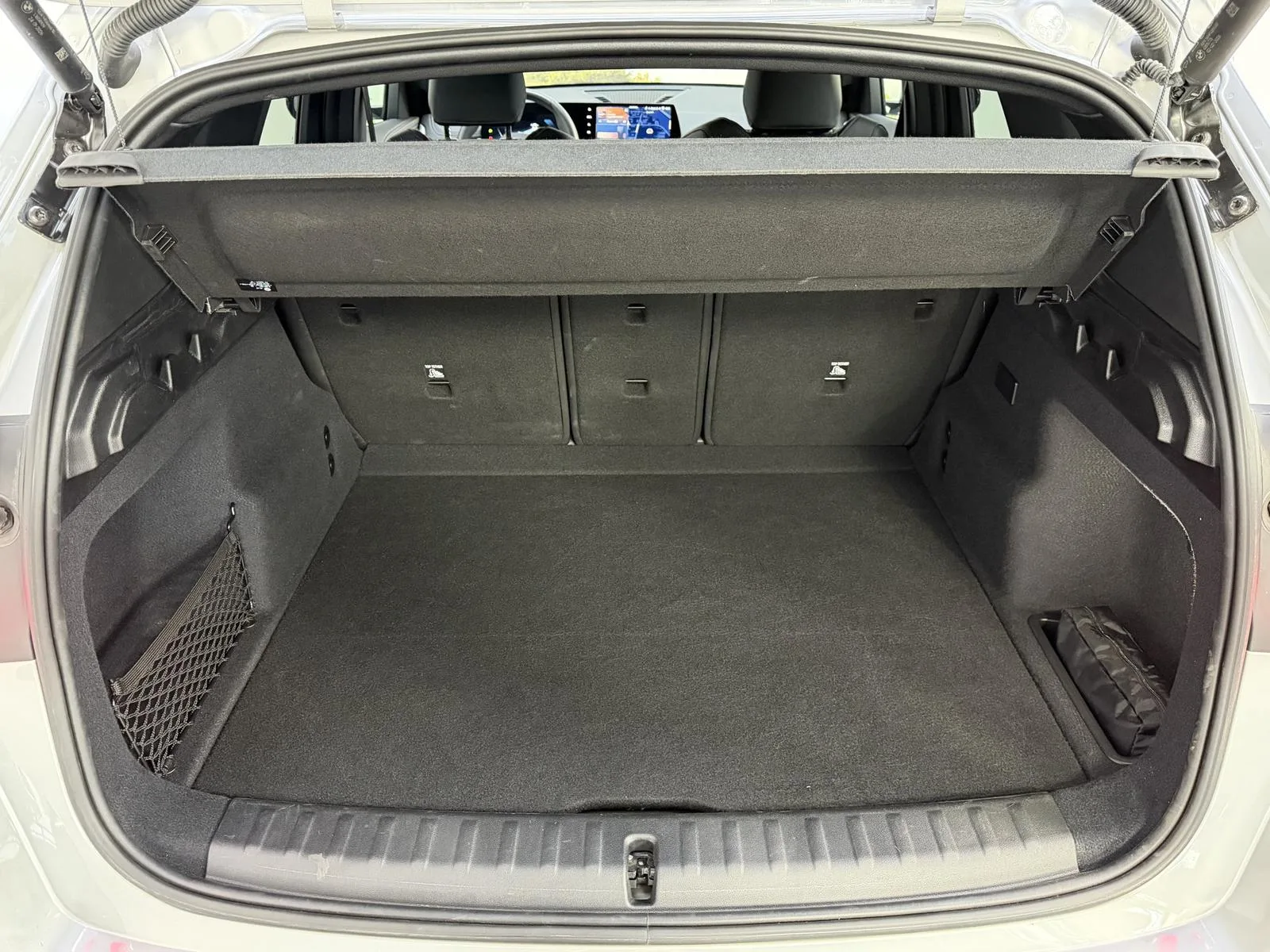 2026 BMW iX1 eDrive20 M Sport Pro, 20/30