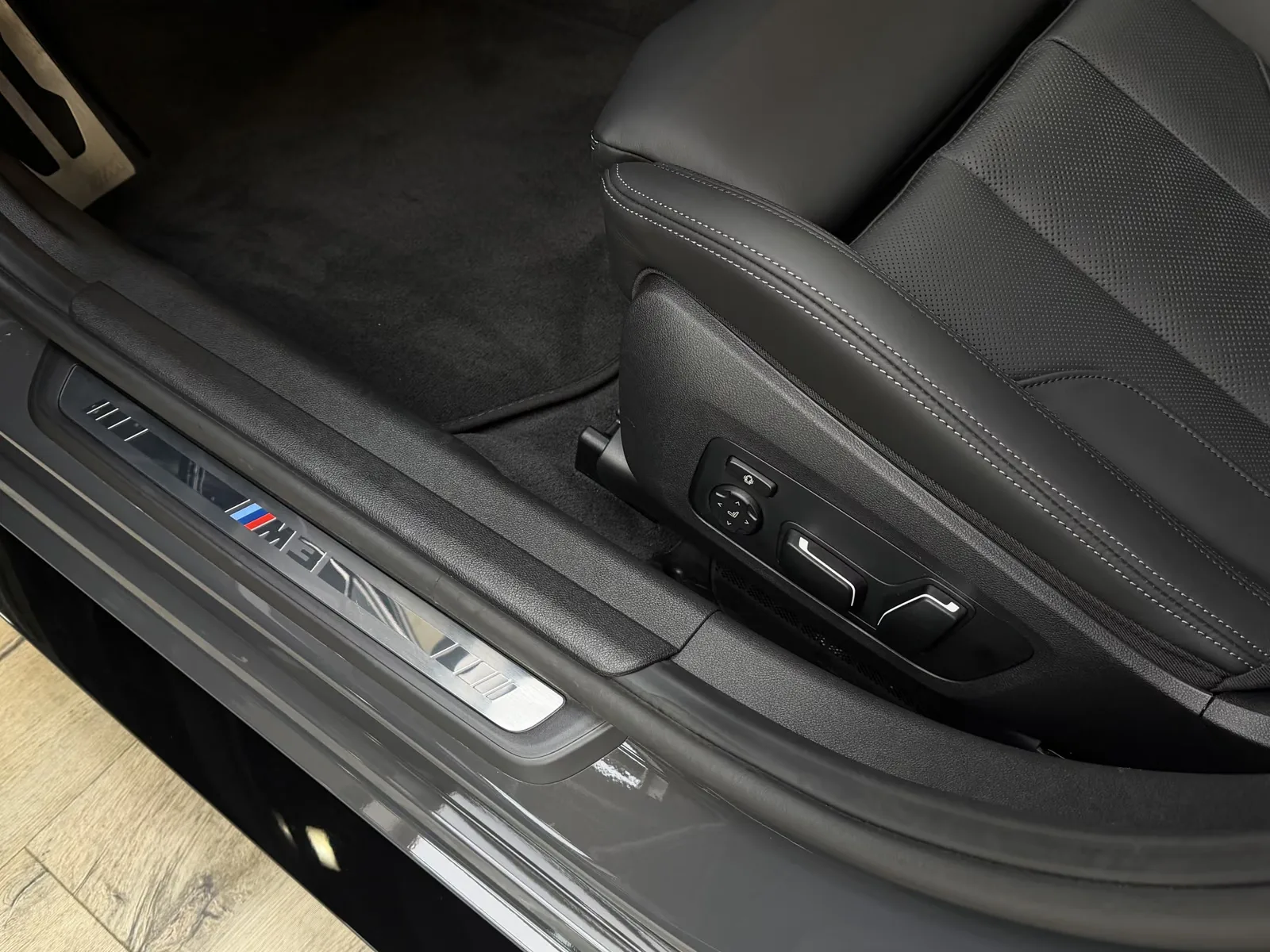 2026 BMW M3 Competition M xDrive, 15/30