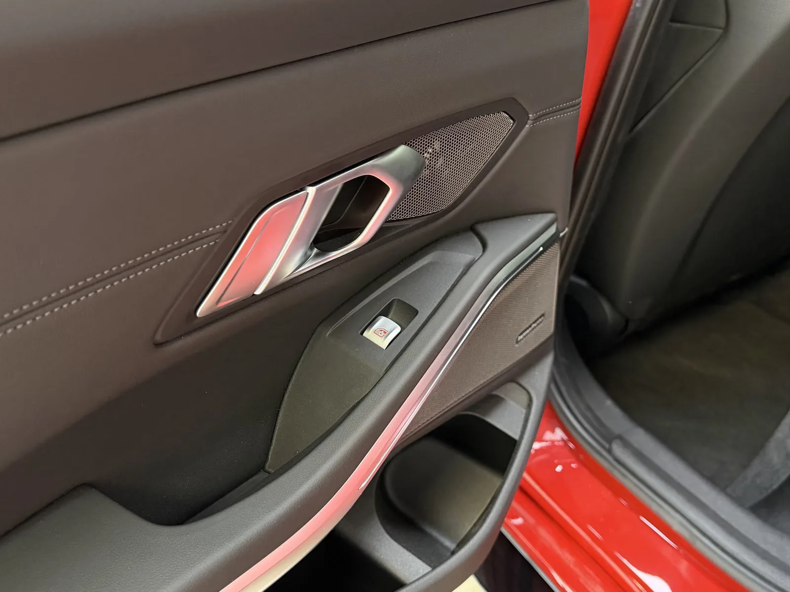 2026 BMW M3 Competition M xDrive, 18/30