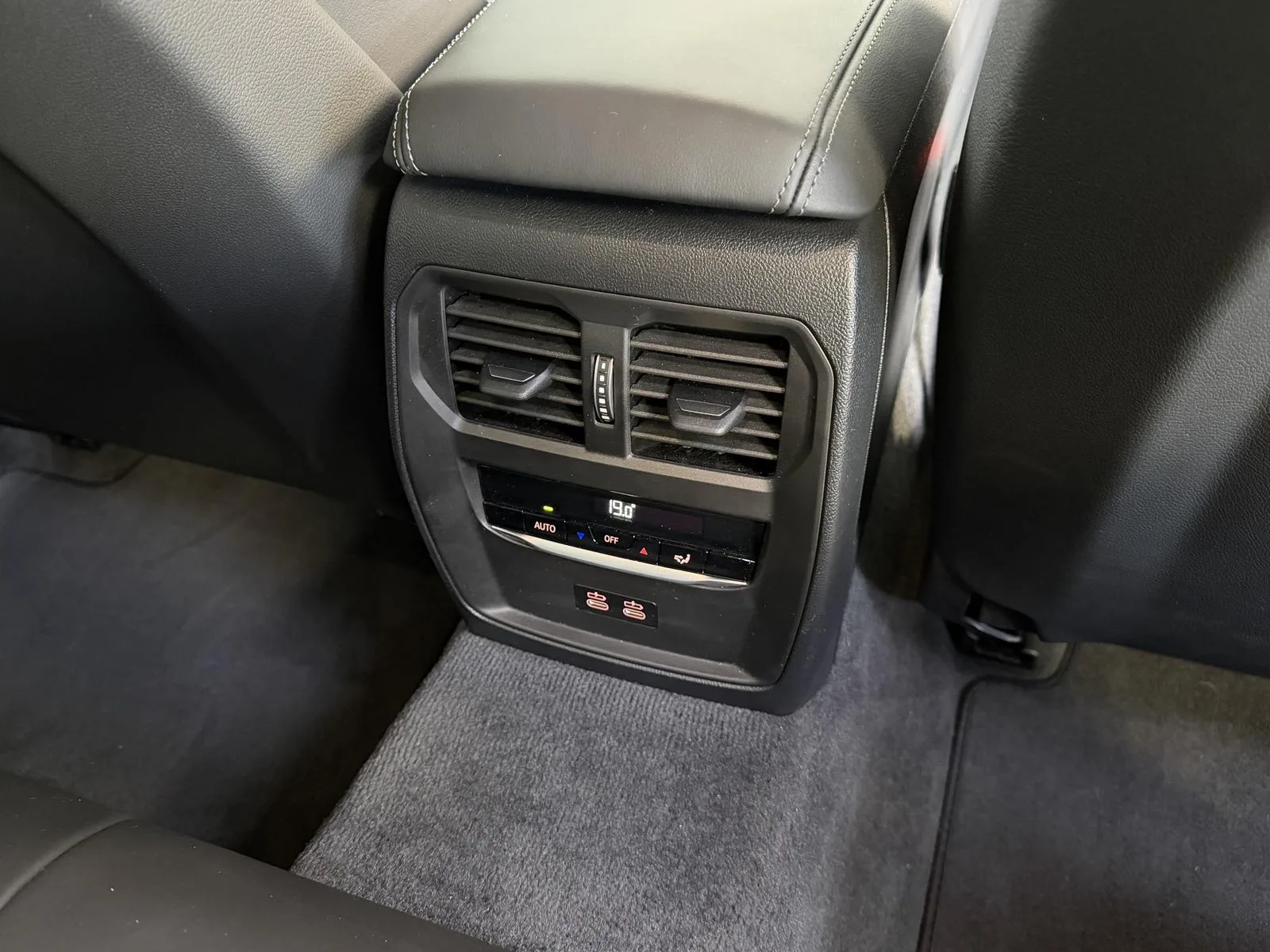 2026 BMW M3 Competition Touring M xDrive, 28/30
