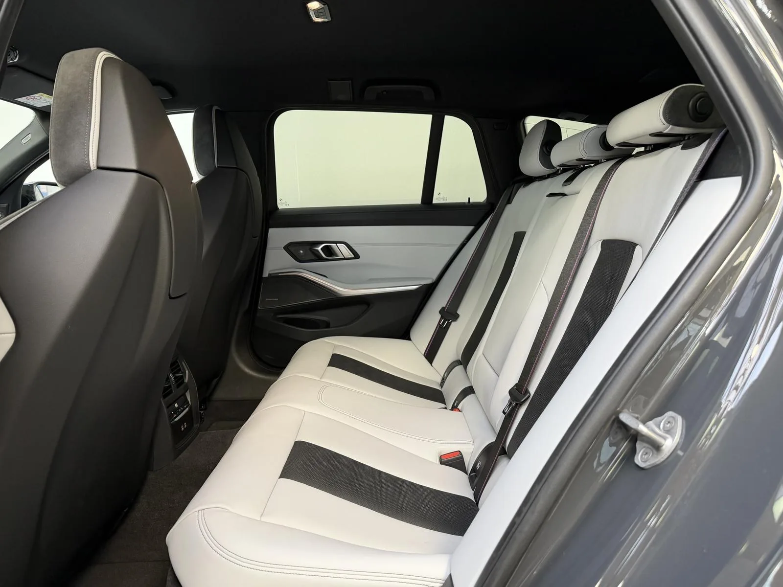 2026 BMW M3 Competition Touring M xDrive, 18/30