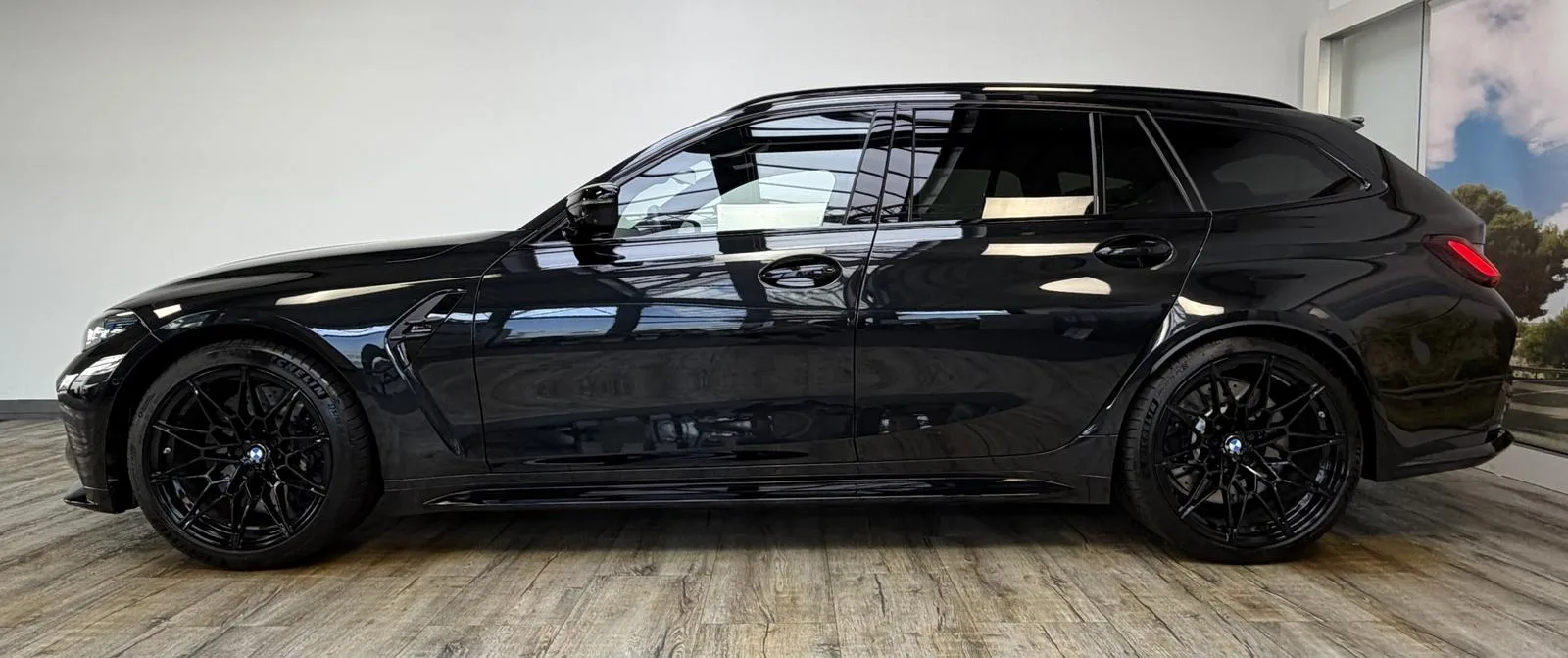 2026 BMW M3 Competition Touring, 3/30