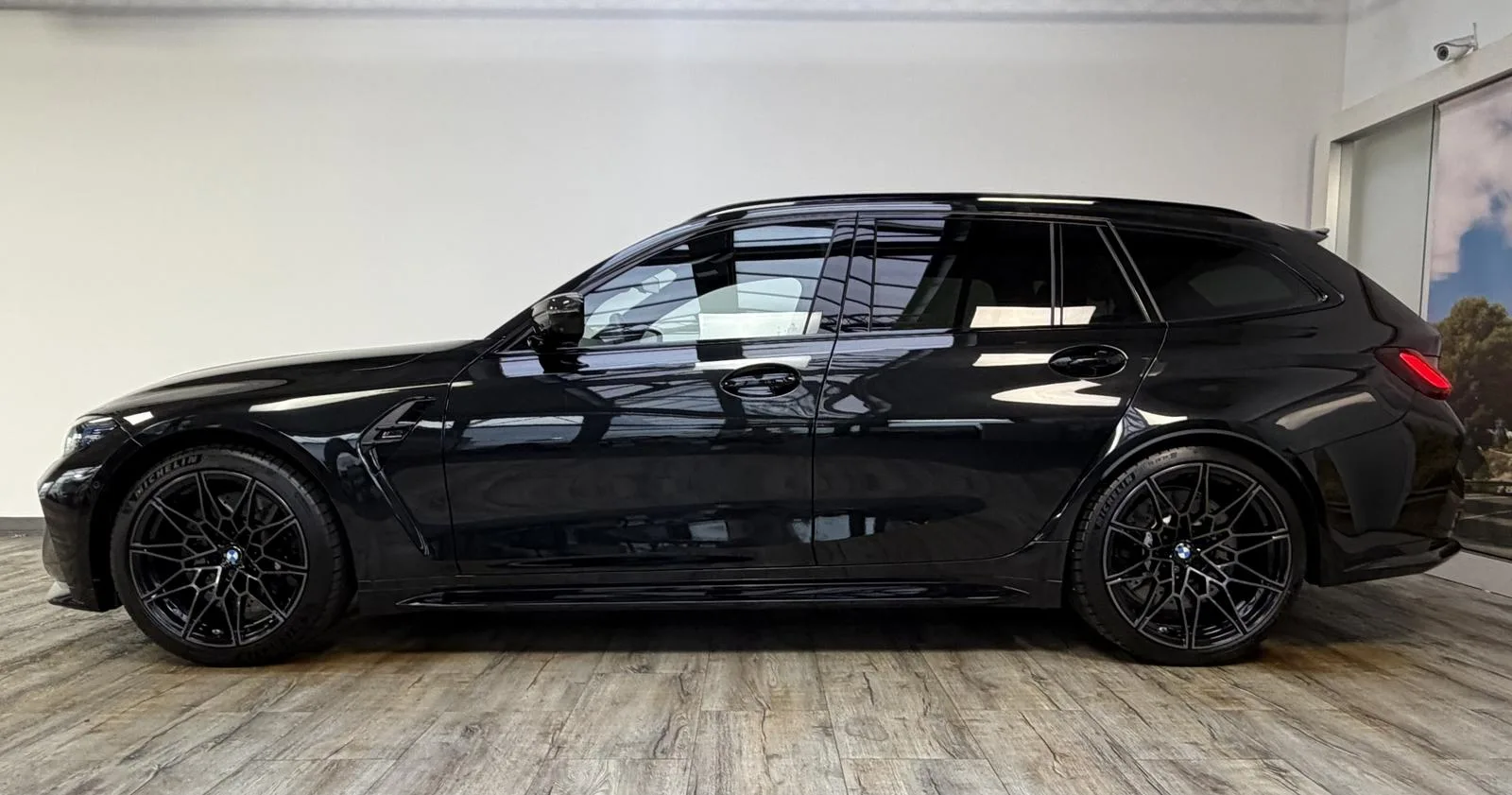 2026 BMW M3 Competition Touring, 3/30