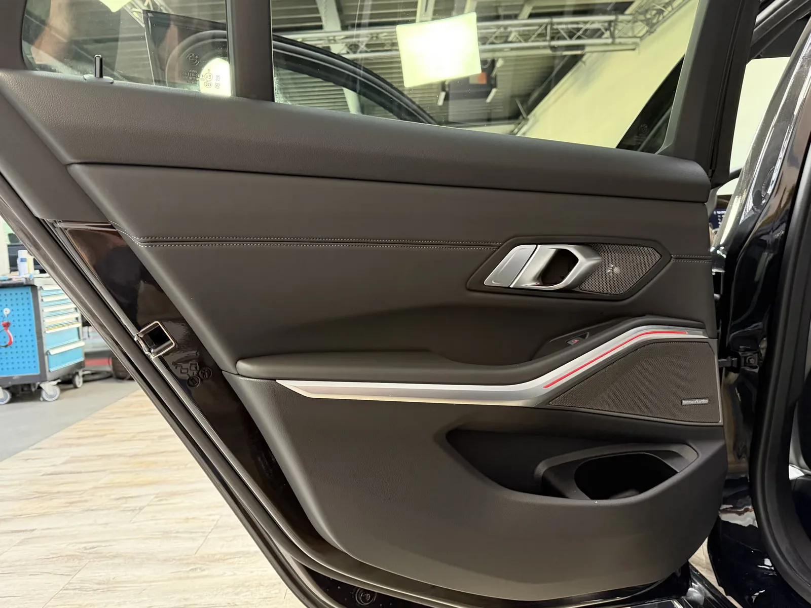 2026 BMW M3 Competition Touring, 18/30
