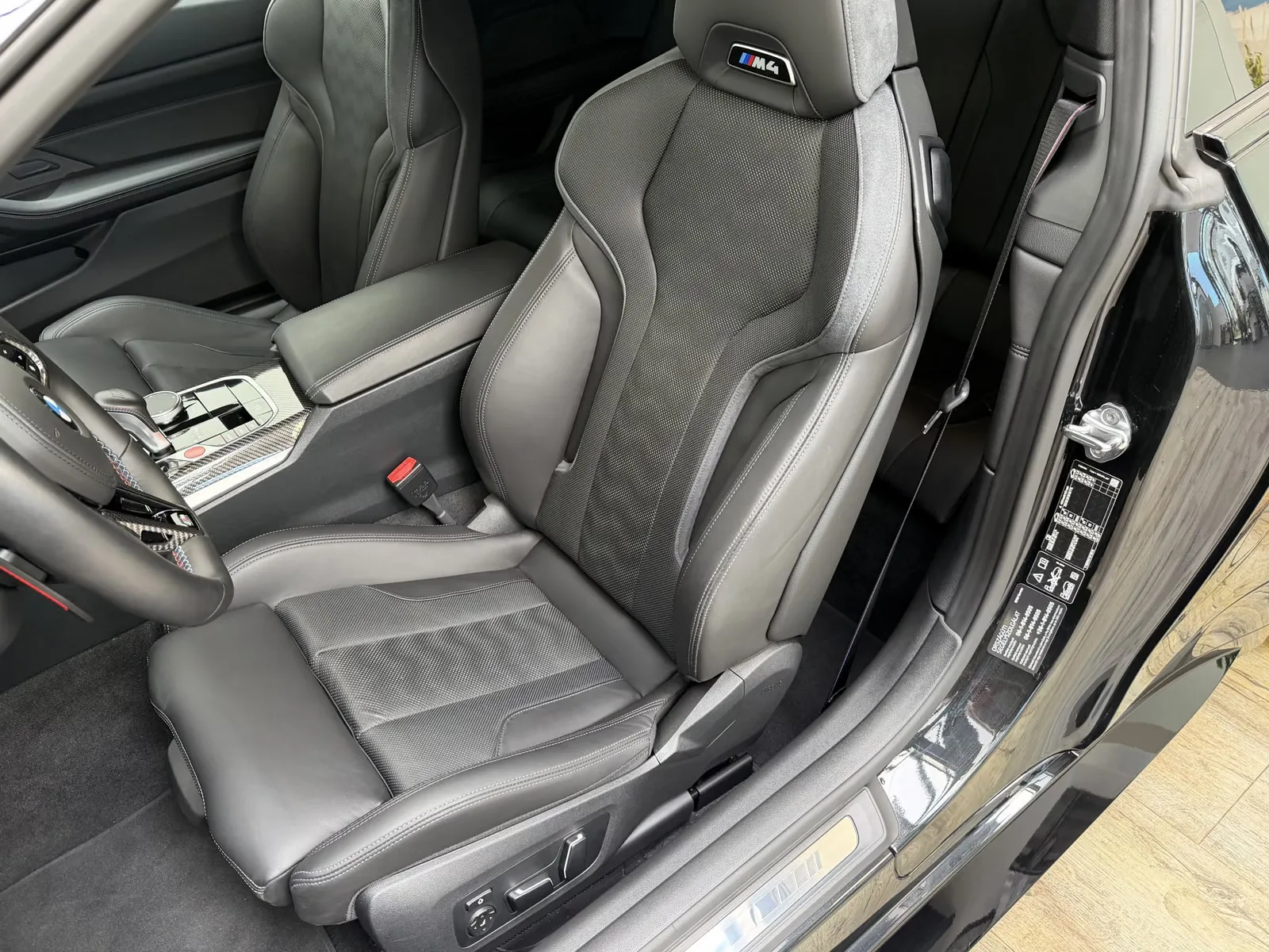 2026 BMW M4 Competition M xDrive, 13/30