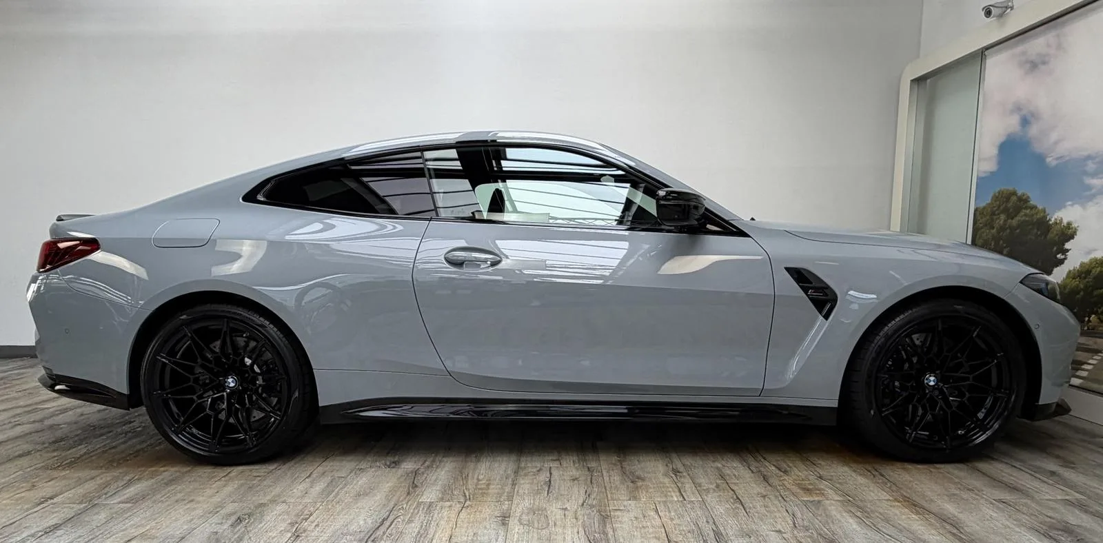 2026 BMW M4 Competition M xDrive, 4/30