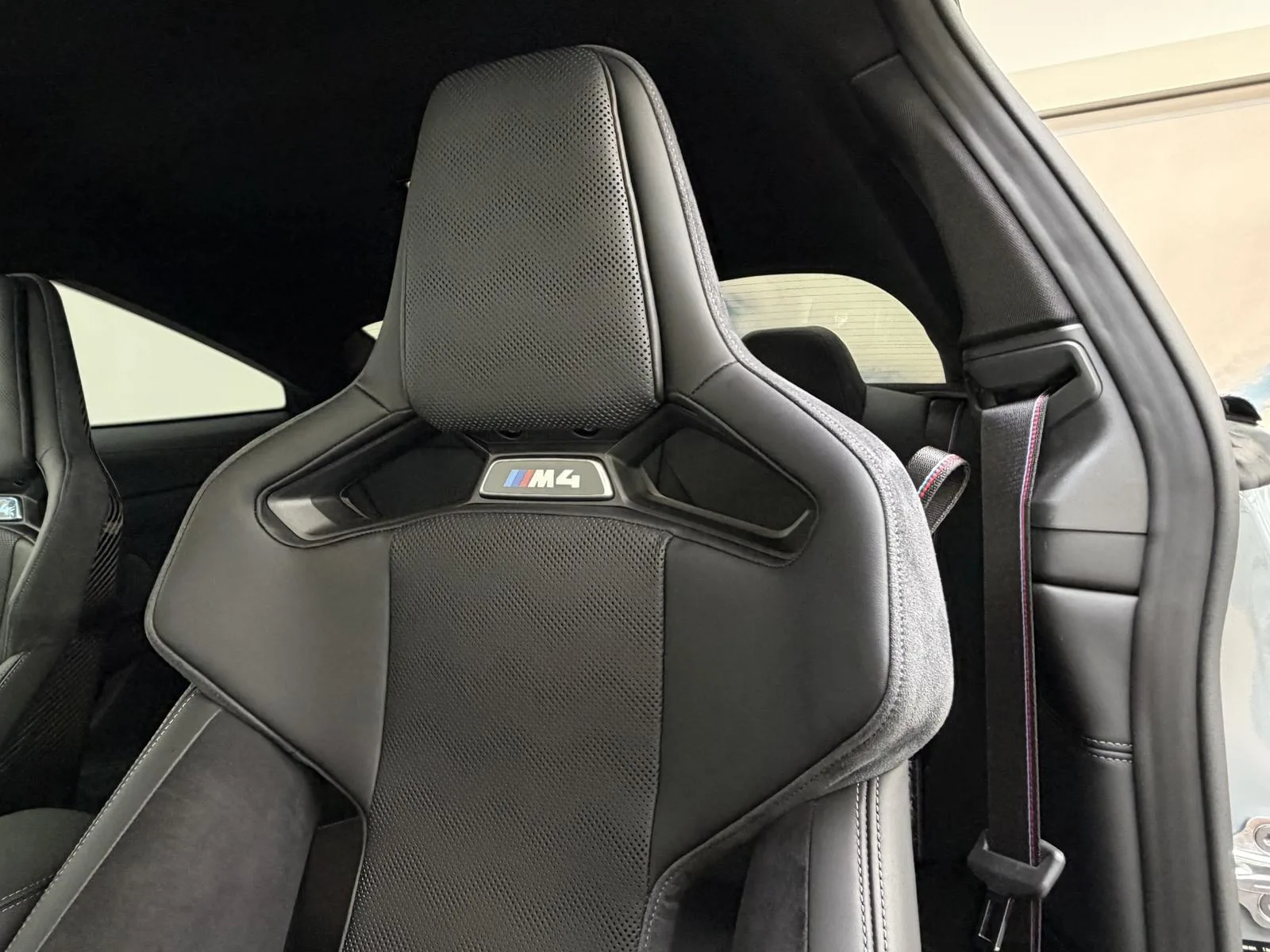 2026 BMW M4 Competition M xDrive, 14/30