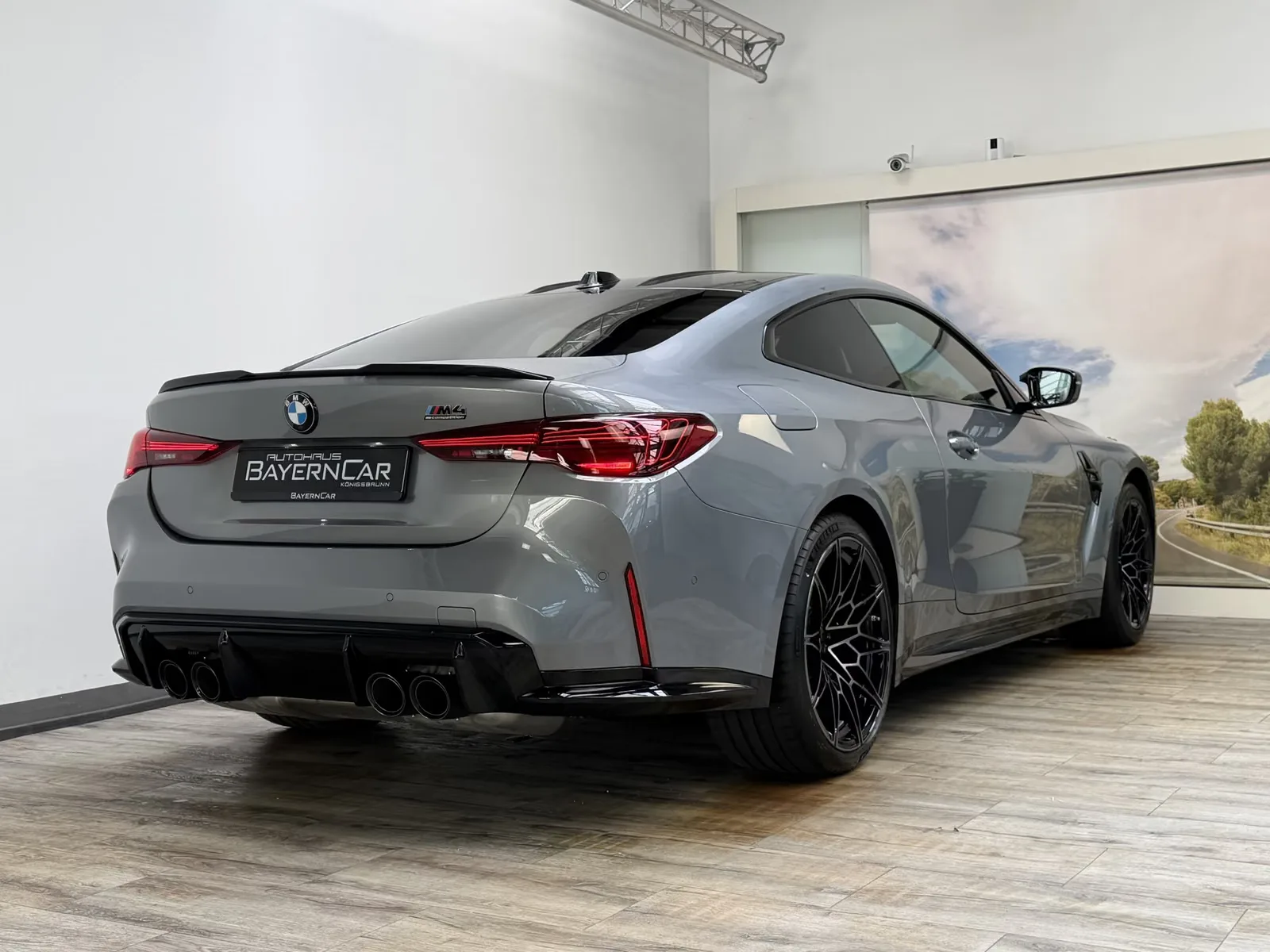2026 BMW M4 Competition M xDrive, 6/30