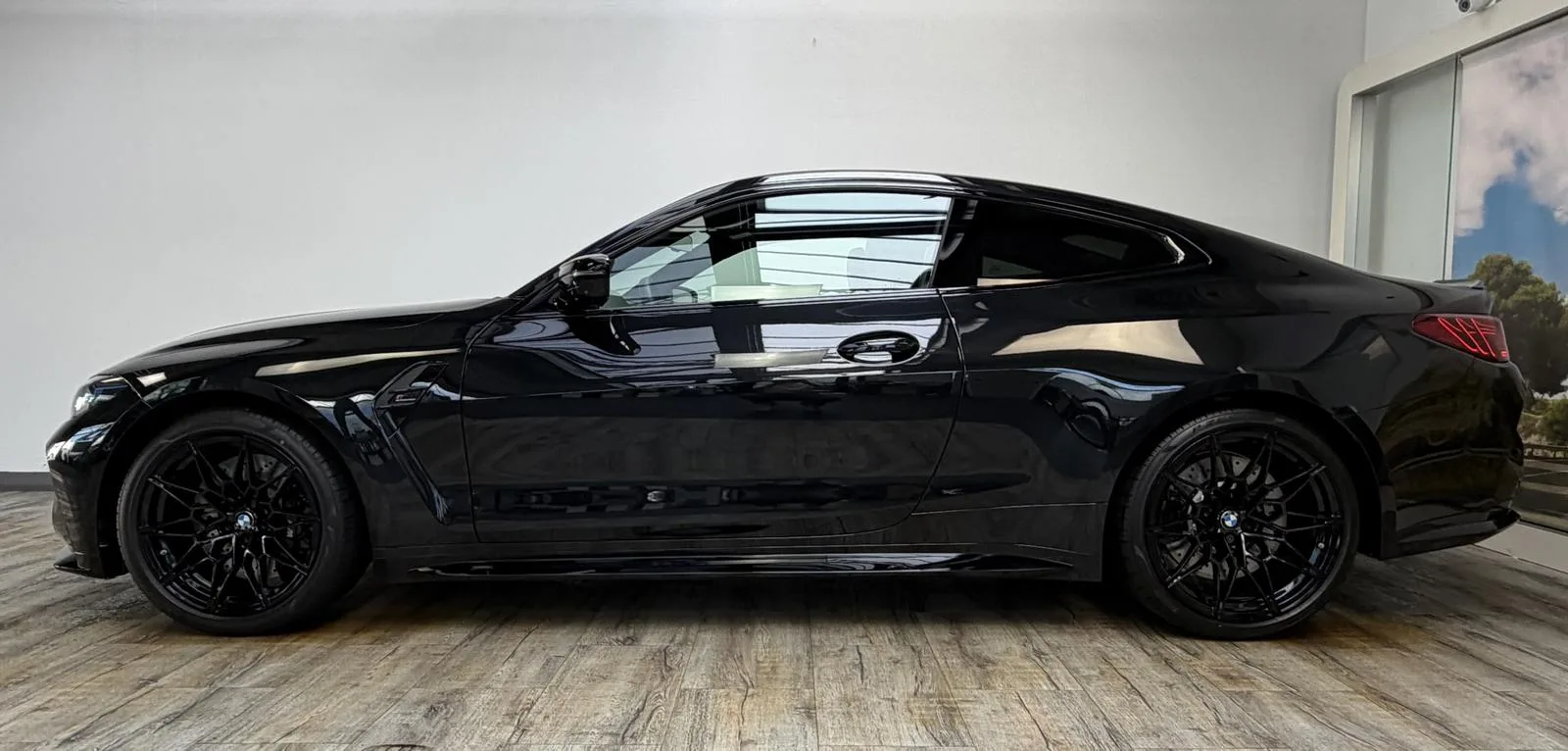 2026 BMW M4 Competition M xDrive, 3/29