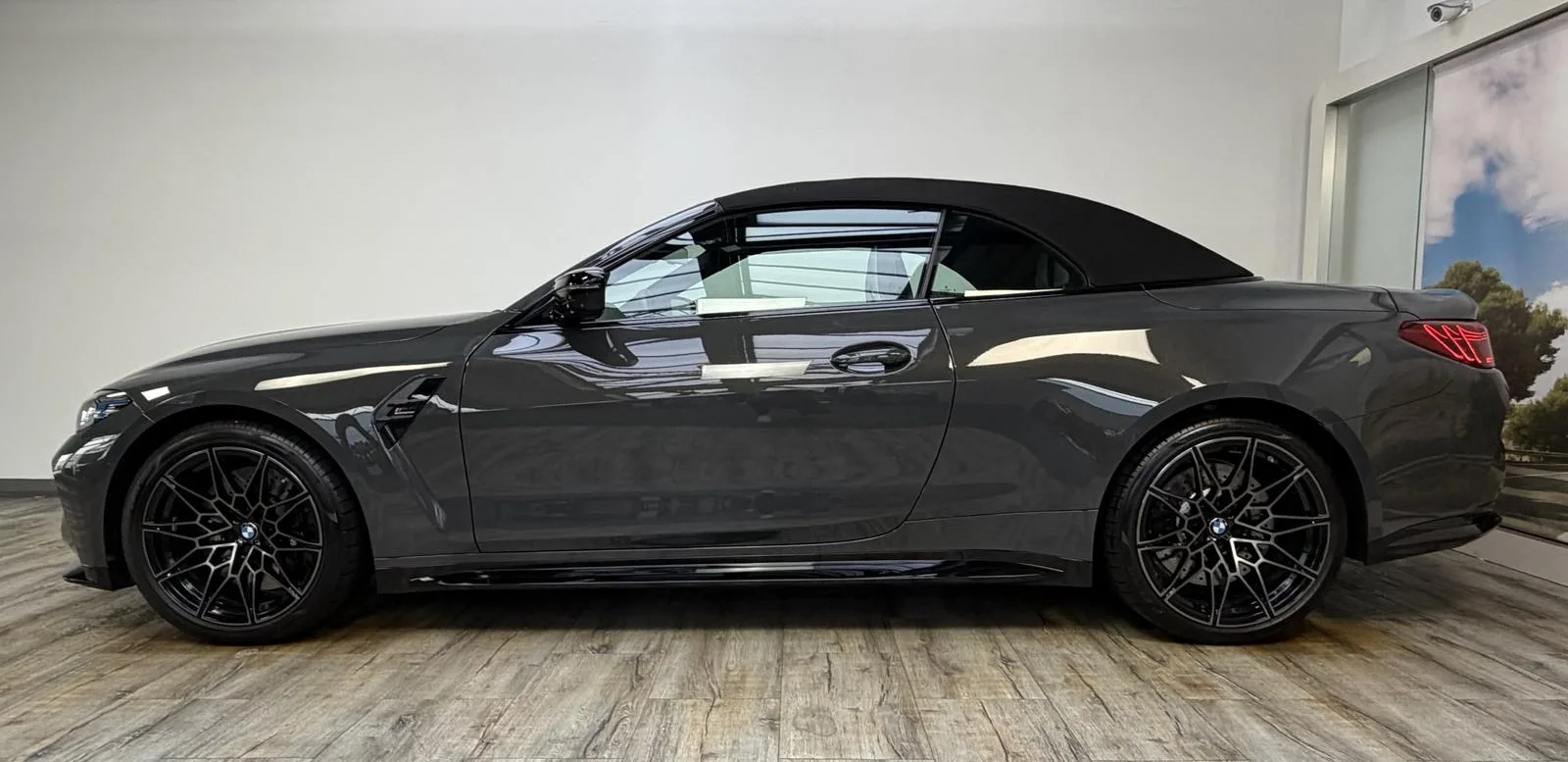 2026 BMW M4 Competition Convertible M xDrive, 9/30